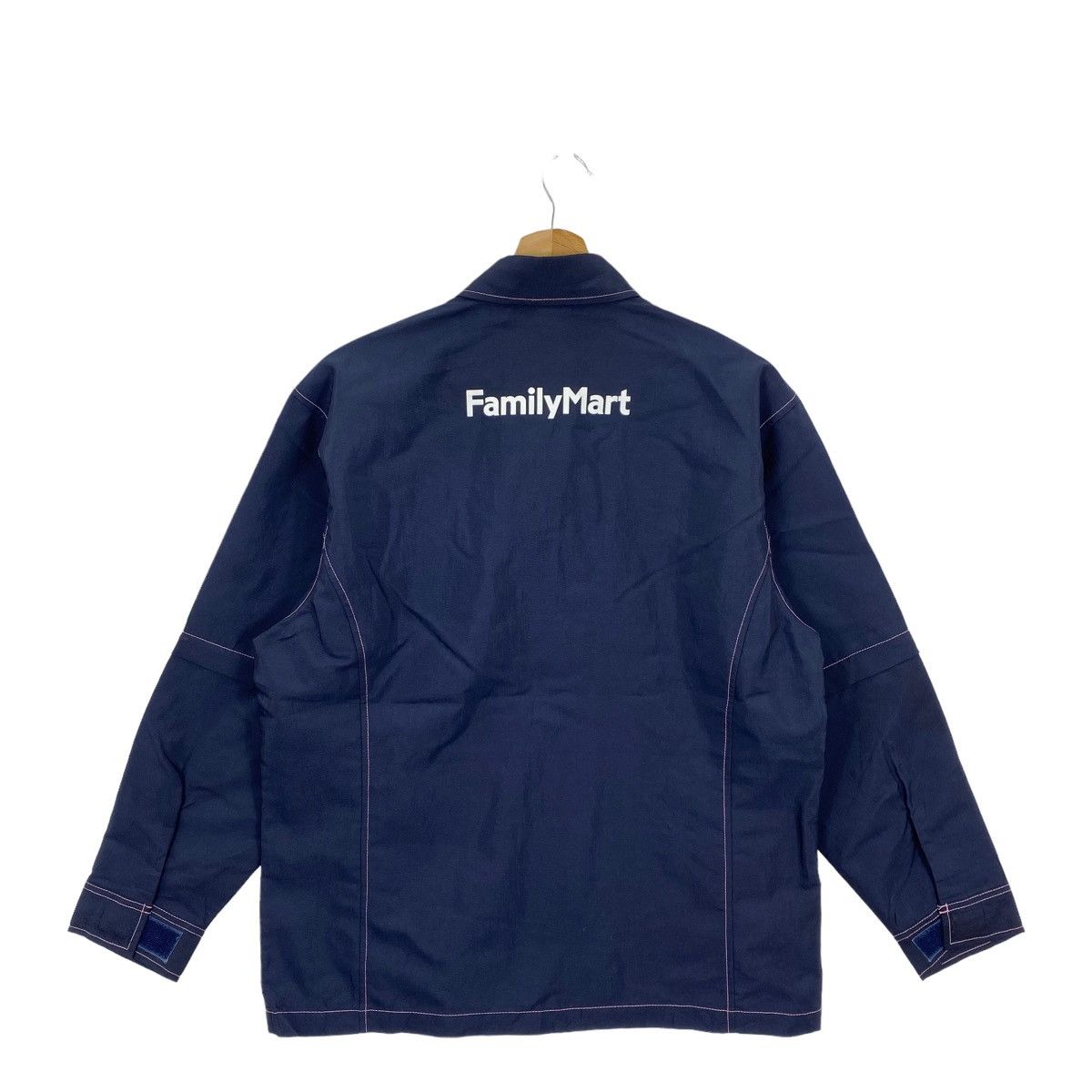 Vintage FAMILY MART Supermarket Convenience Store Staff Long Sleeve Size US M / EU 48-50 / 2 - 6 Thumbnail