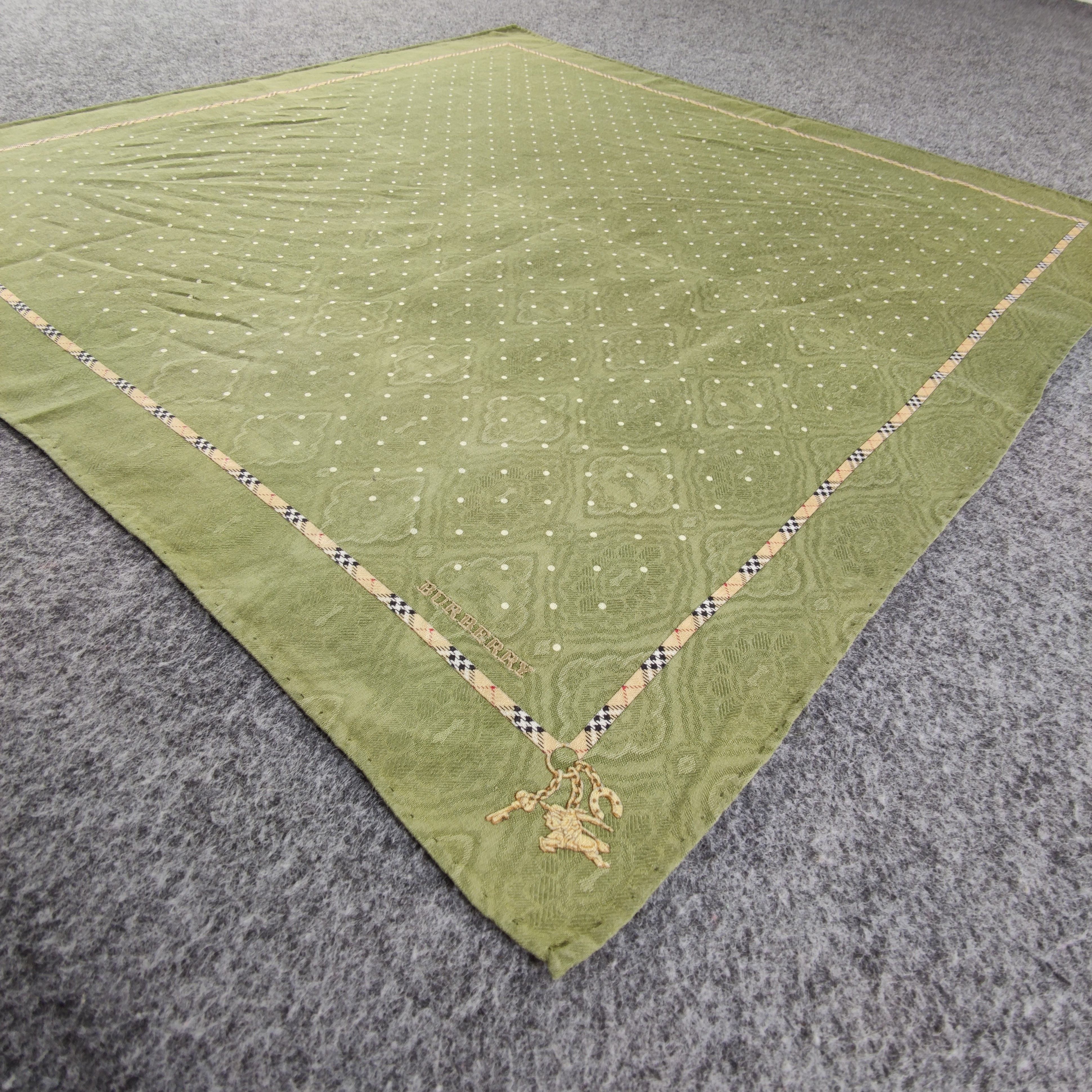 Burberry × Vintage Burberry Handkerchief/Neckerchief/Bandana HC399 Size ONE SIZE - 3 Thumbnail