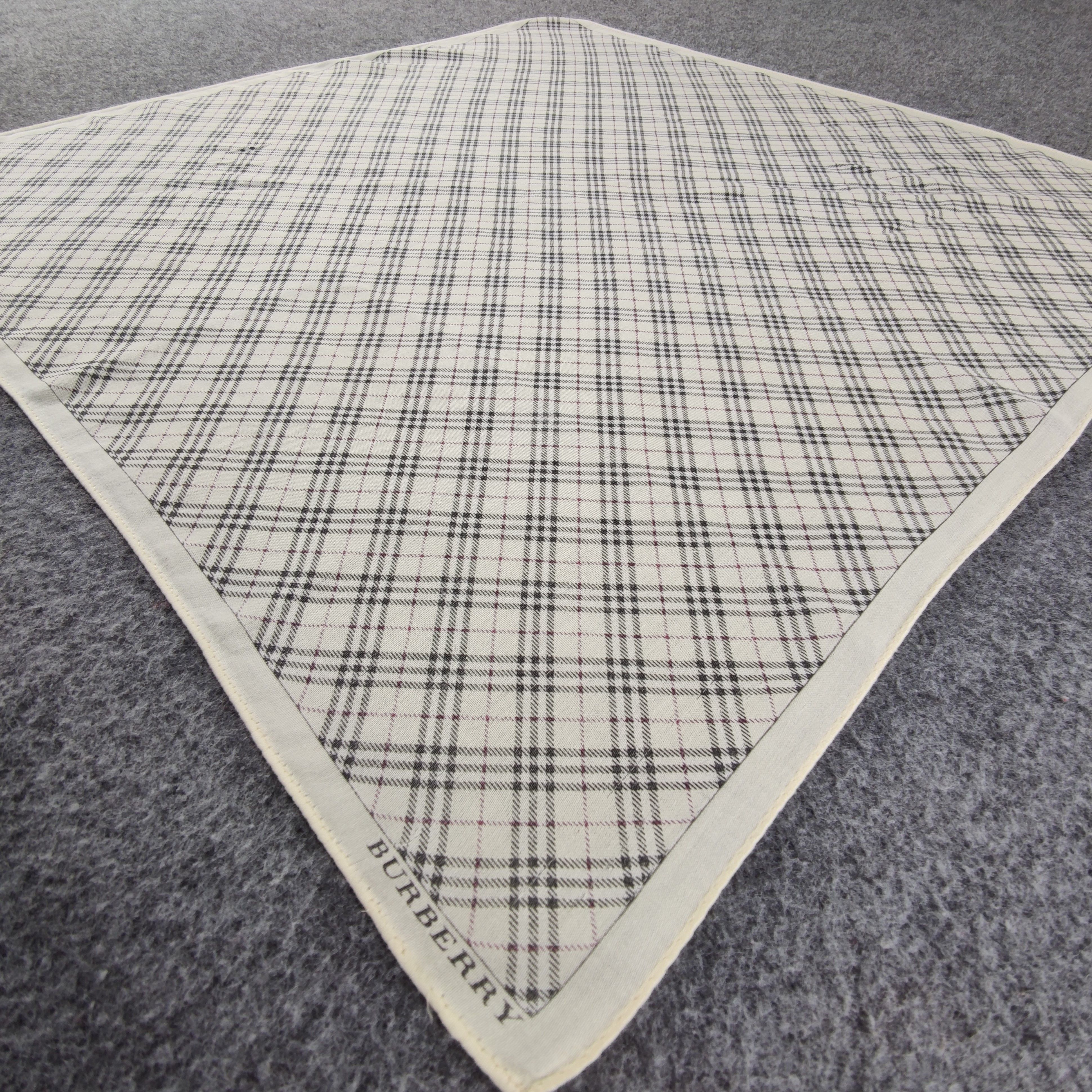 Burberry × Vintage Burberry Handkerchief / Neckerchief / Bandana HC402 Size ONE SIZE - 3 Thumbnail