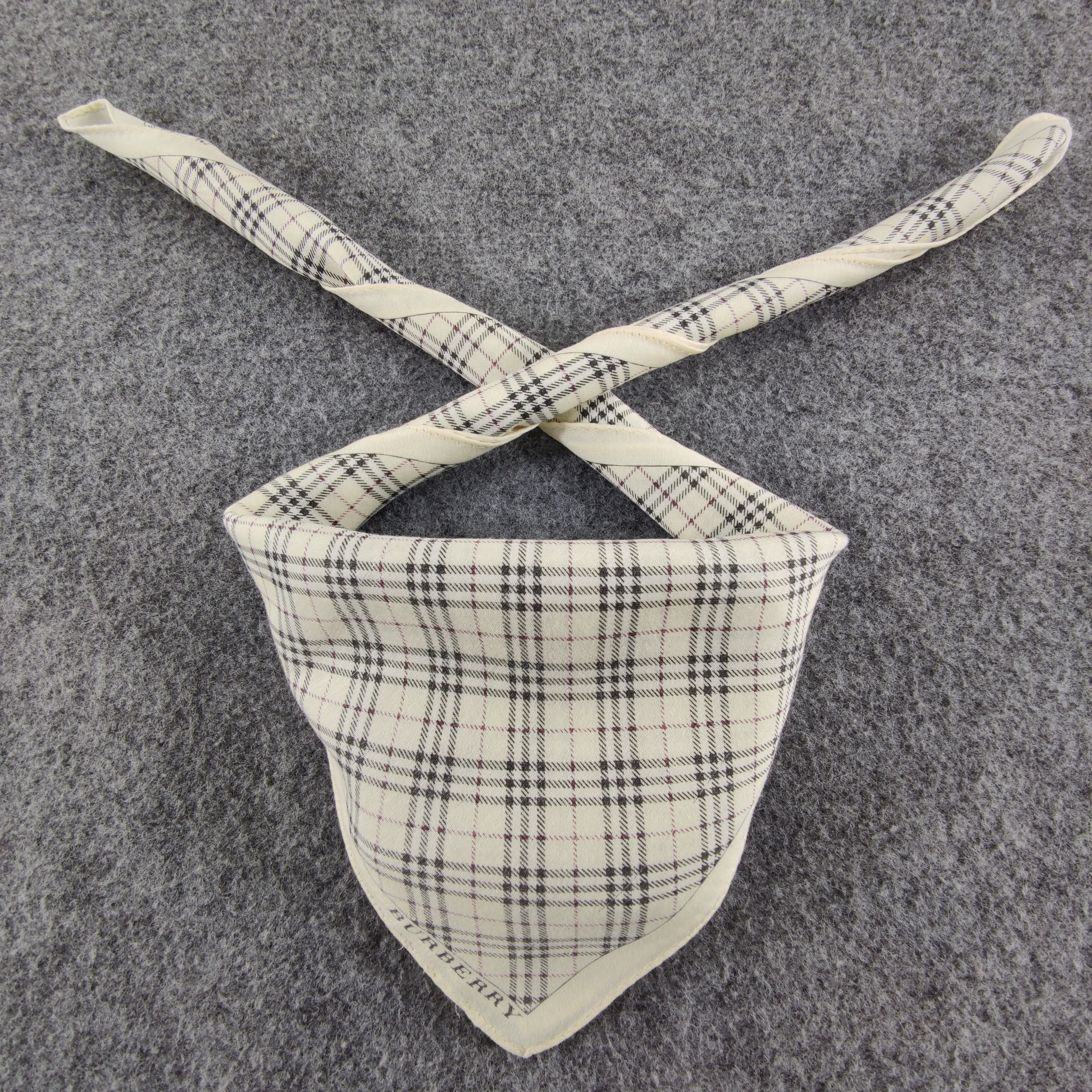 Burberry × Vintage Burberry Handkerchief / Neckerchief / Bandana HC402 Size ONE SIZE - 1 Thumbnail