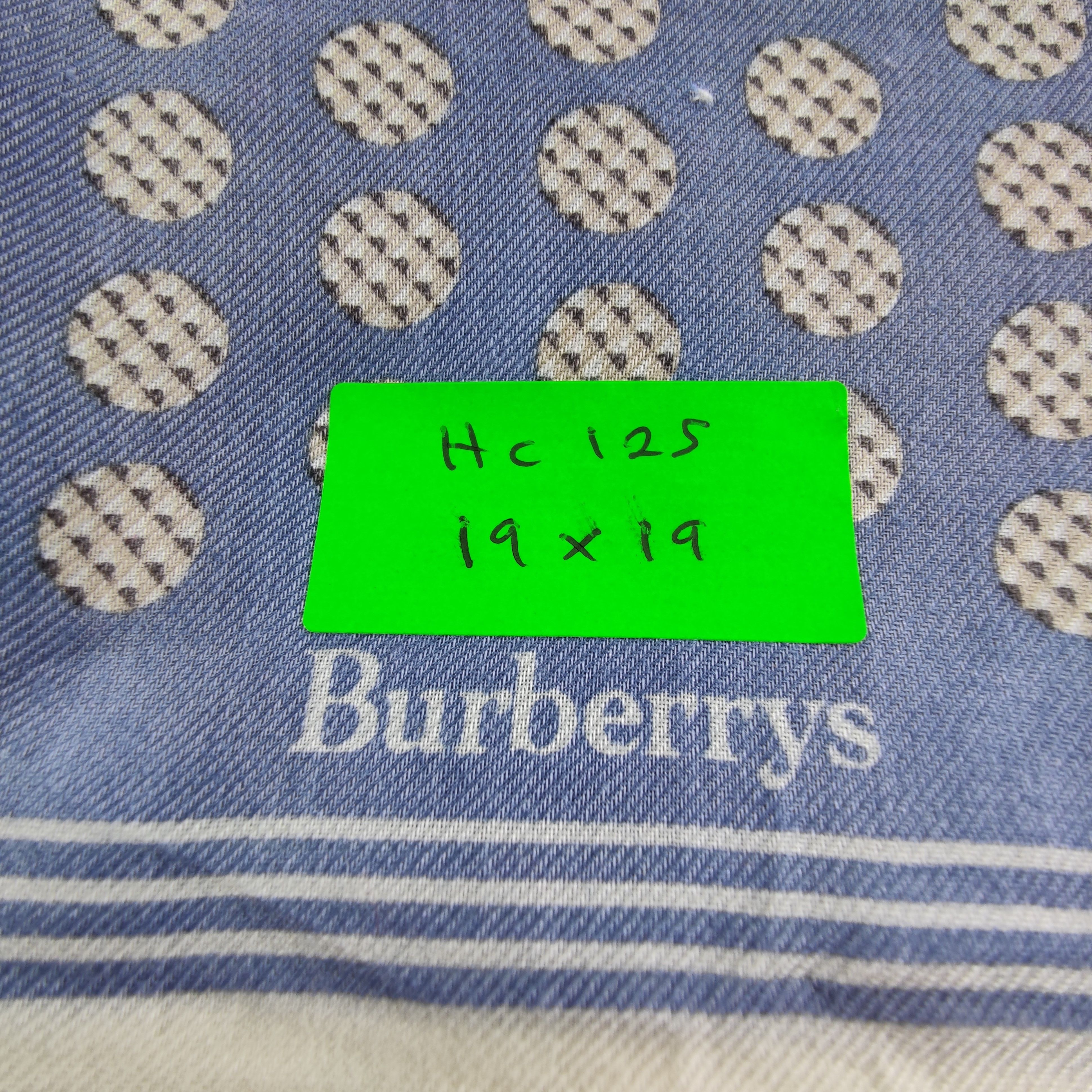 Burberry × Vintage Burberry Handkerchief / Neckerchief / Bandana HC125 Size ONE SIZE - 7 Thumbnail