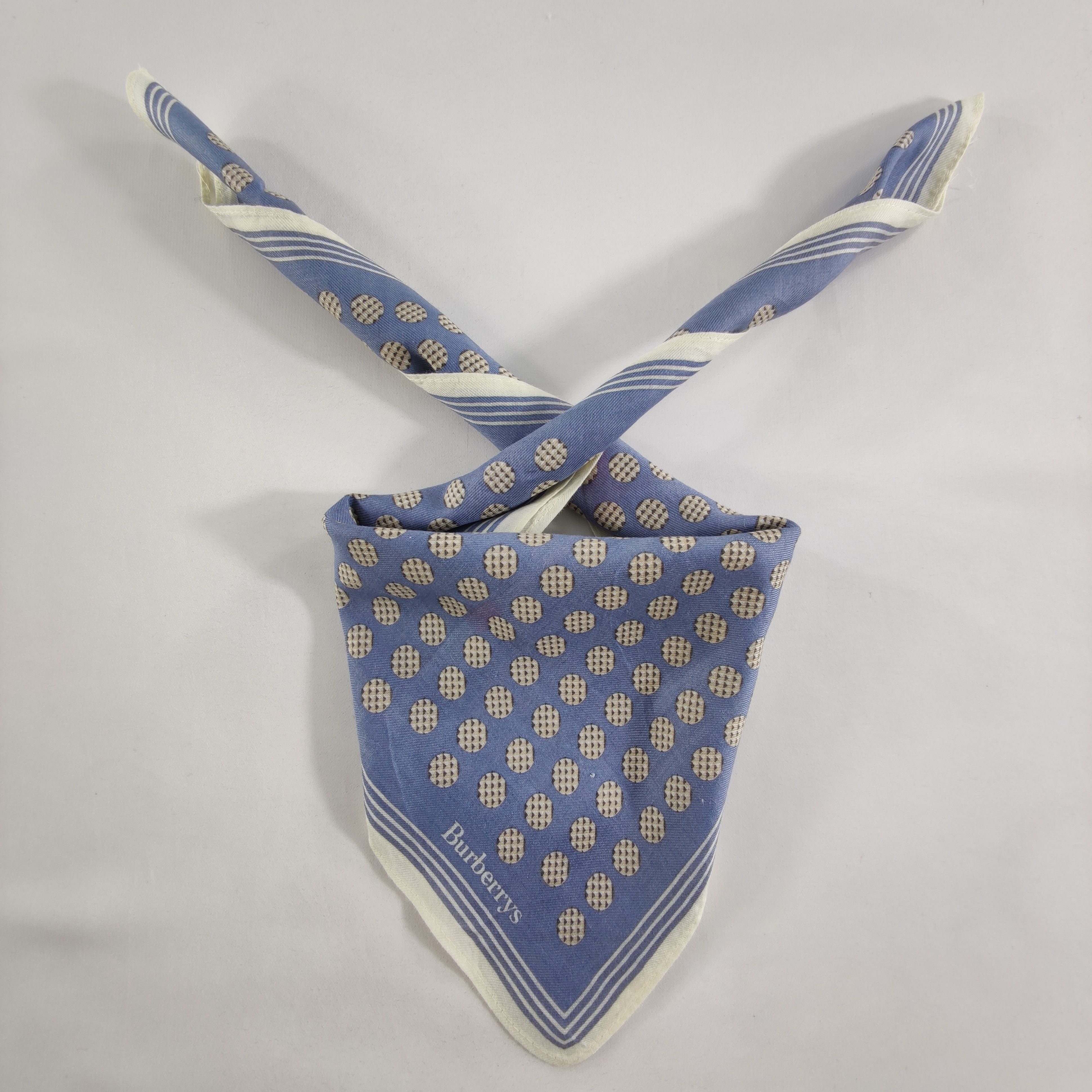 Burberry × Vintage Burberry Handkerchief / Neckerchief / Bandana HC125 Size ONE SIZE - 1 Thumbnail