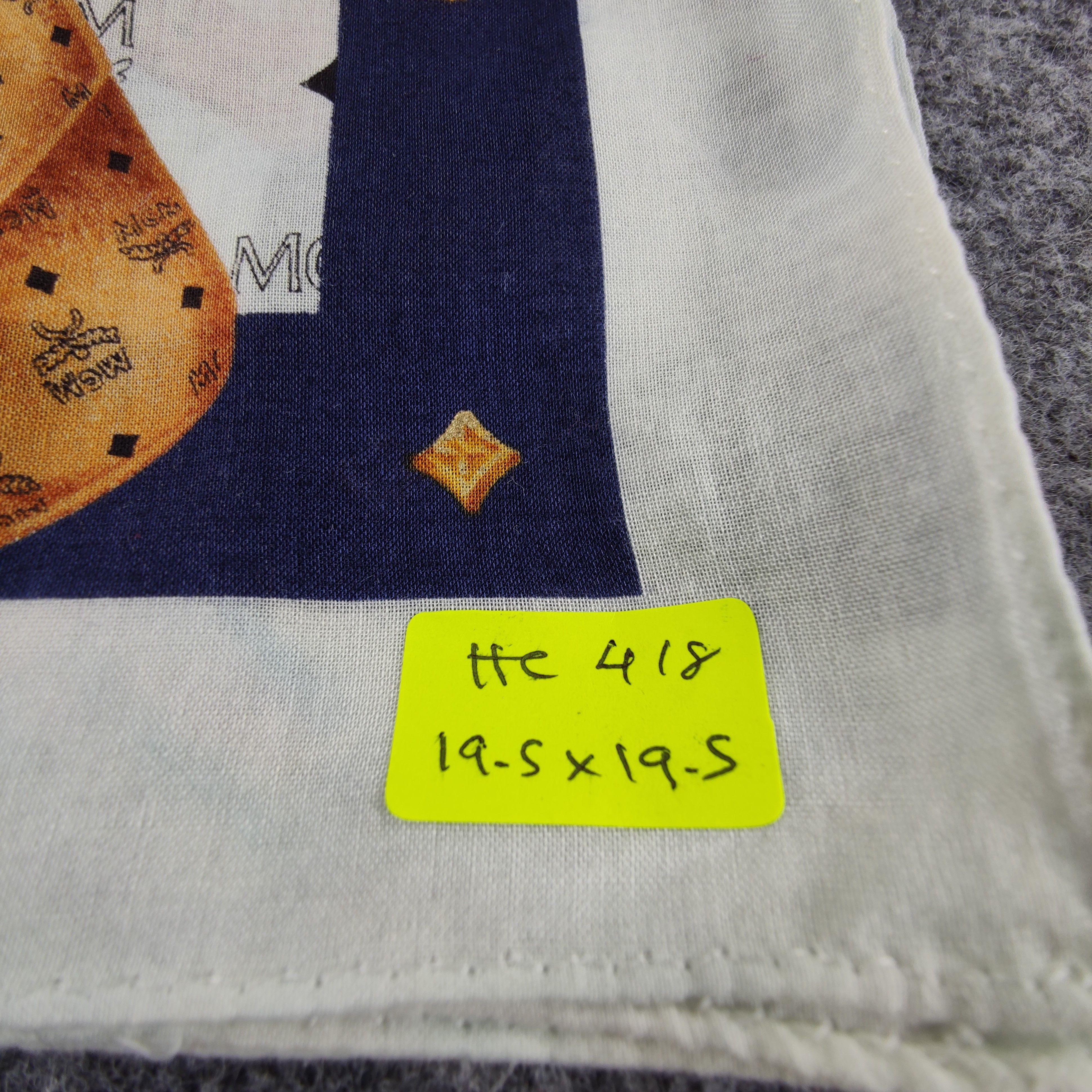MCM × Vintage MCM Handkerchief/Neckerchief/Bandana HC418 Size ONE SIZE - 6 Thumbnail