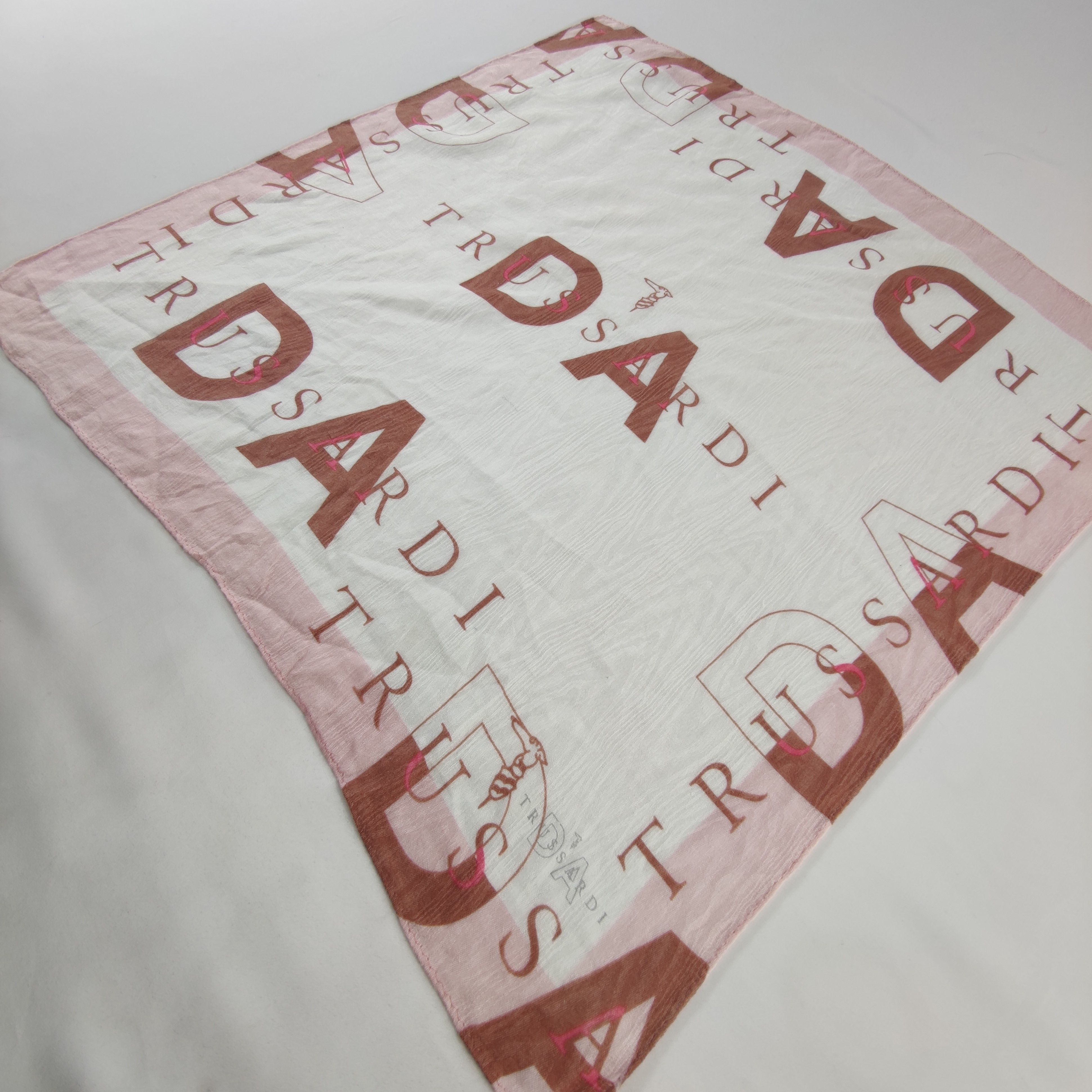 Trussardi Trussardi Handkerchief/Neckerchief/Bandana Size ONE SIZE - 3 Thumbnail