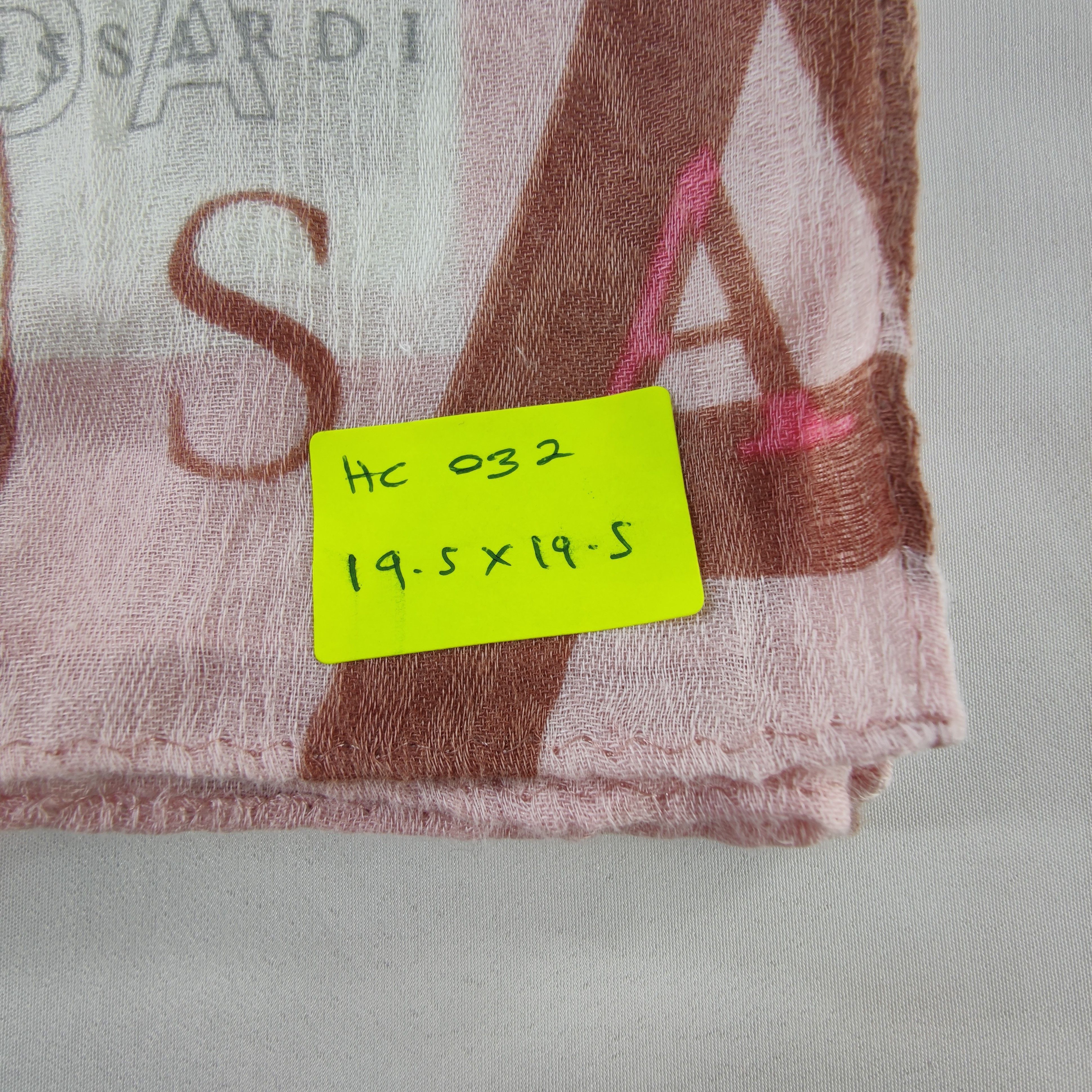 Trussardi Trussardi Handkerchief/Neckerchief/Bandana Size ONE SIZE - 5 Thumbnail