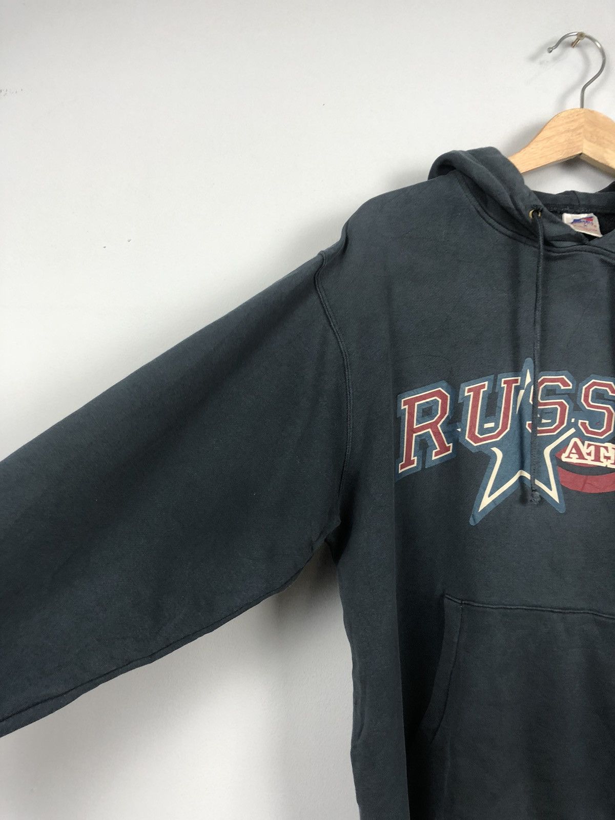 Russell Athletic × Vintage Vintage Russel Athlite Sweater Hoodies Size US M / EU 48-50 / 2 - 3 Thumbnail