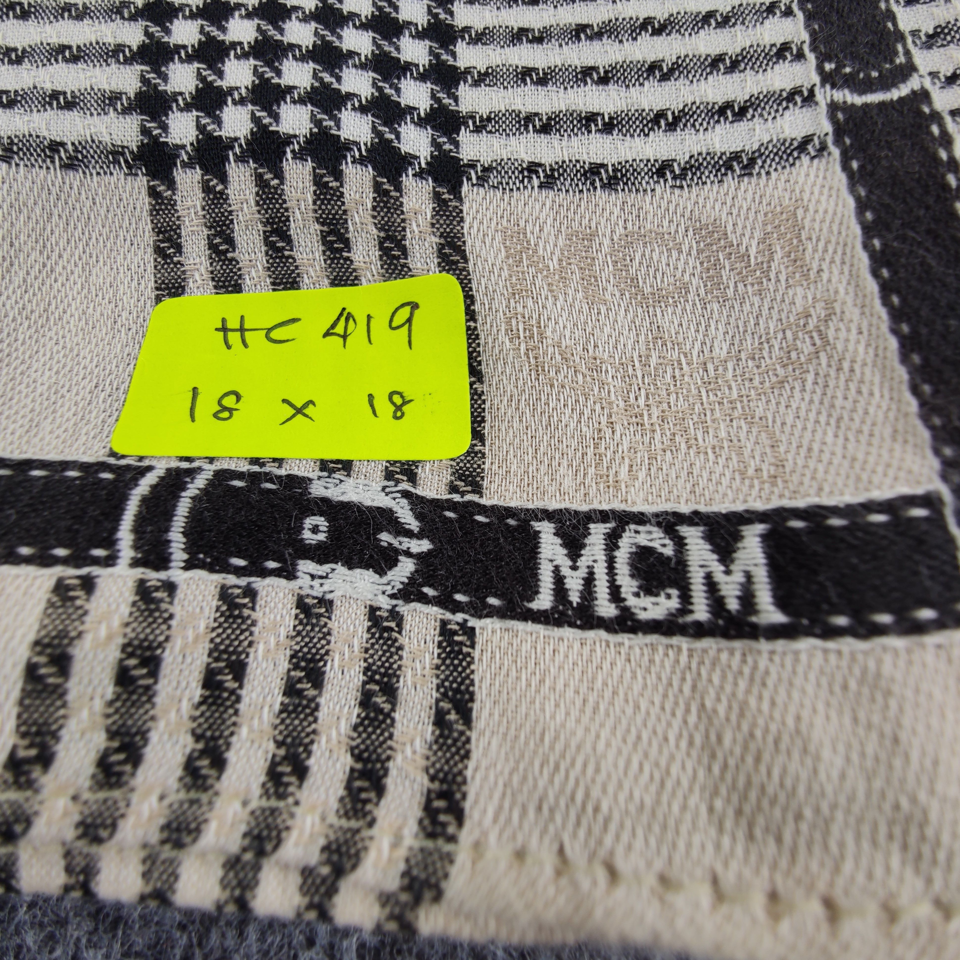 MCM × Vintage MCM Handkerchief/Neckerchief/Bandana HC419 Size ONE SIZE - 5 Thumbnail