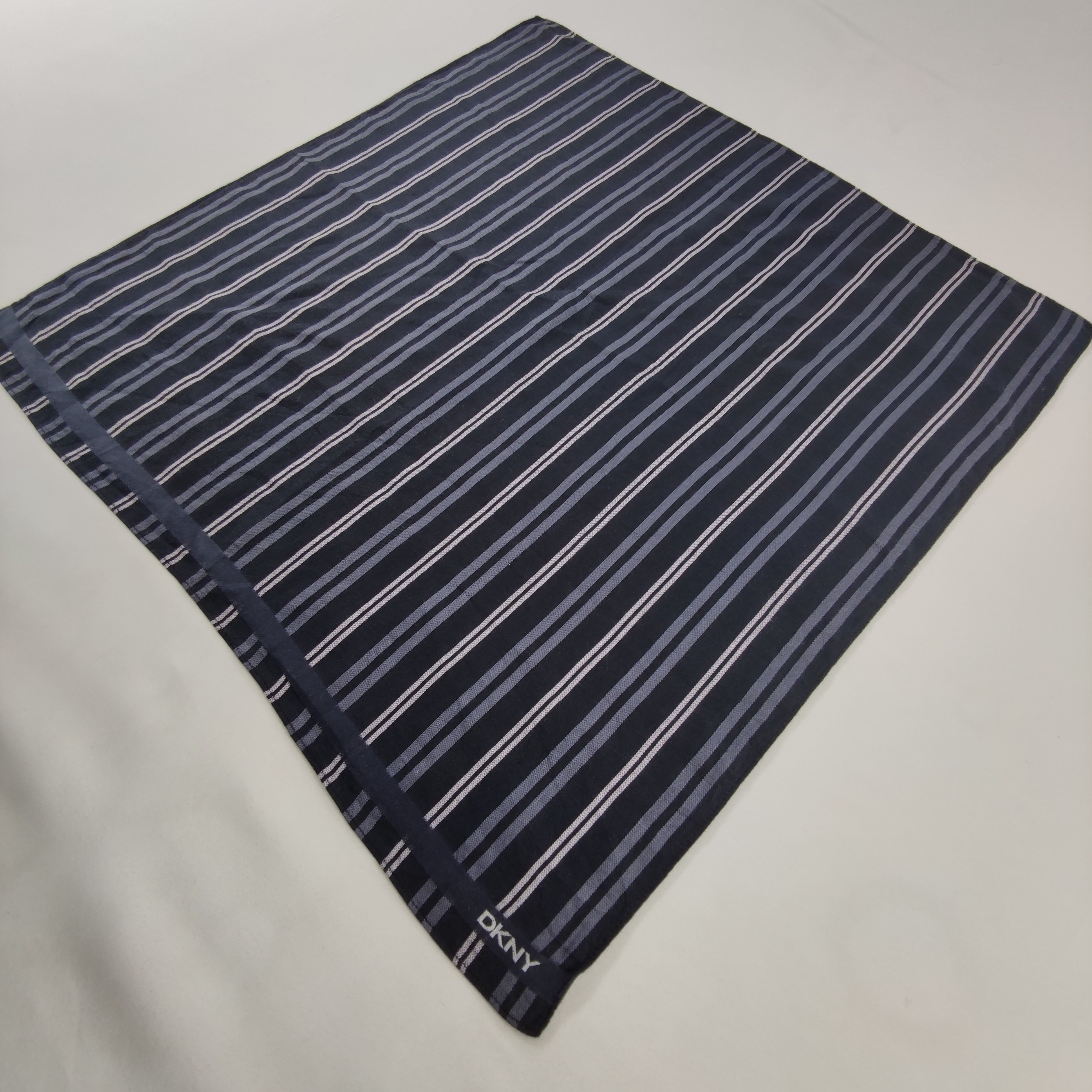 DKNY DKNY Handkerchief/Neckerchief/Bandana Size ONE SIZE - 3 Thumbnail