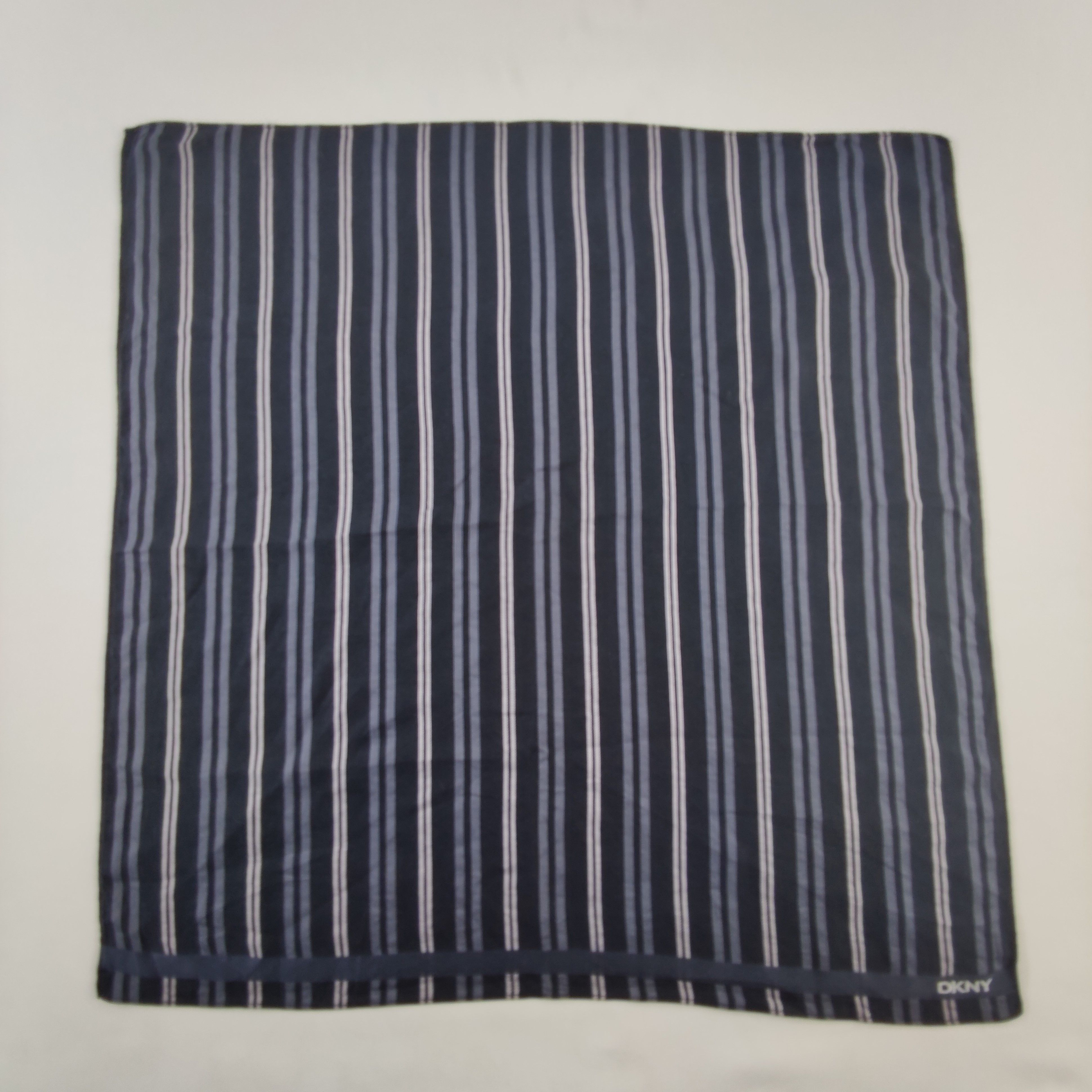 DKNY DKNY Handkerchief/Neckerchief/Bandana Size ONE SIZE - 2 Thumbnail
