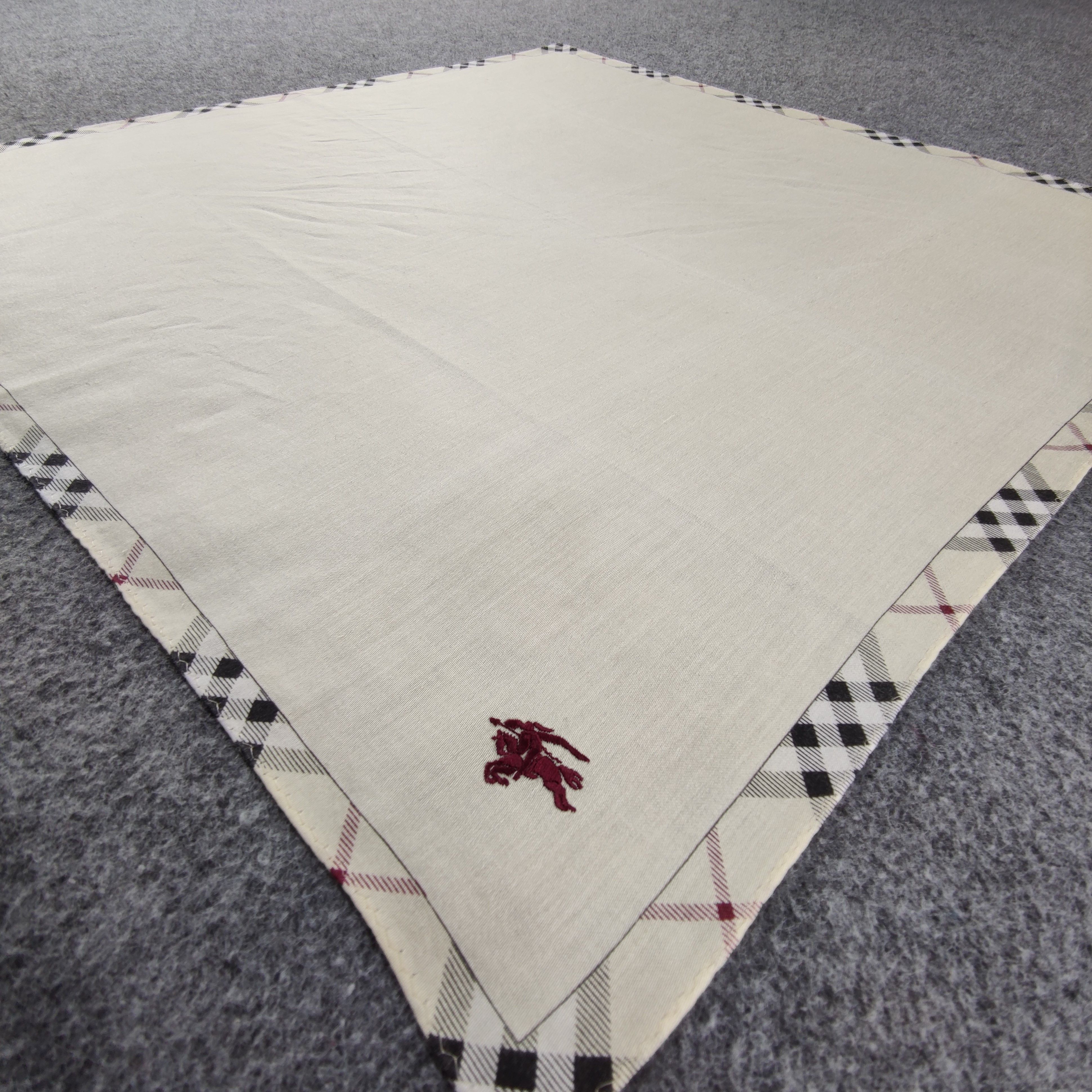 Burberry × Vintage Burberry Handkerchief/Neckerchief/Bandana HC401 Size ONE SIZE - 3 Thumbnail