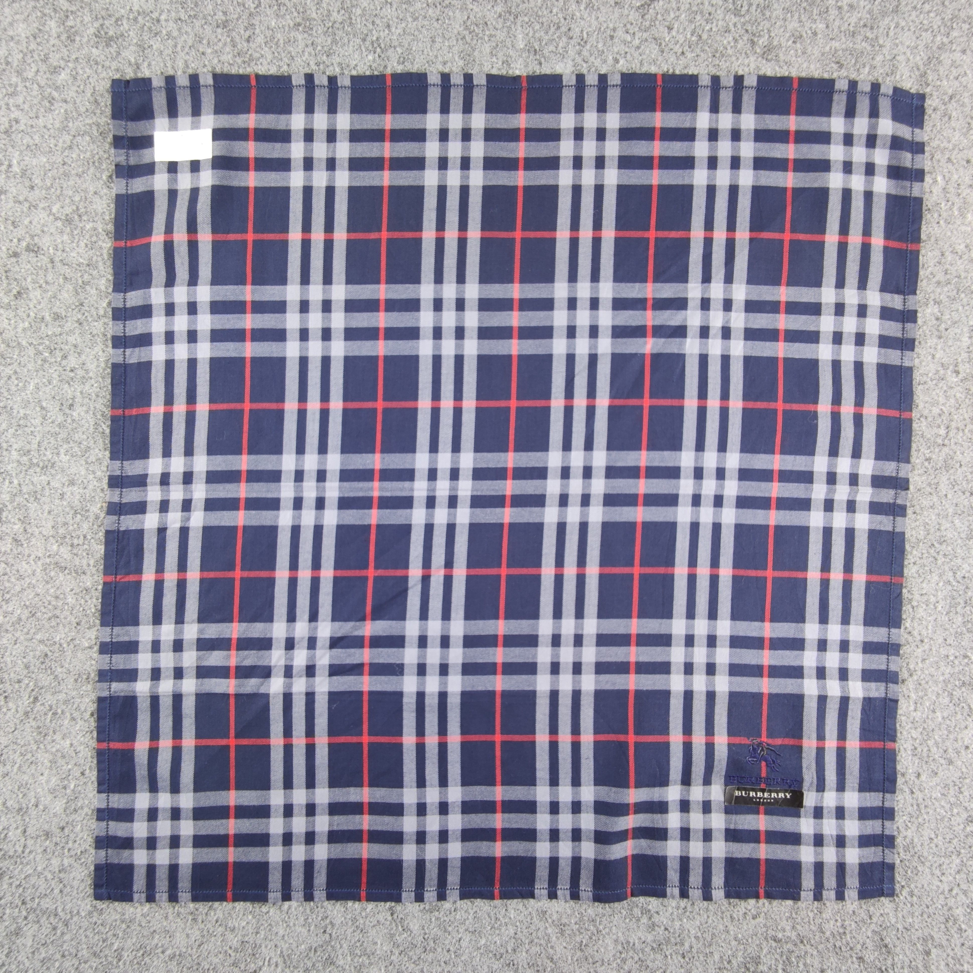 Burberry × Vintage Burberry Handkerchief/Neckerchief/Bandana HC405 Size ONE SIZE - 2 Thumbnail