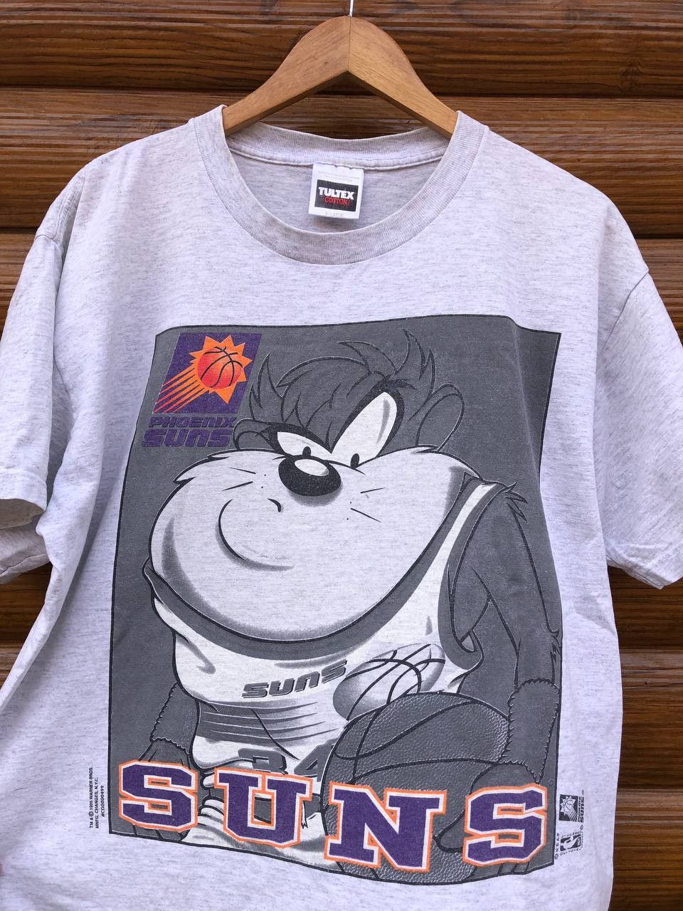 NBA × Vintage × Warner Bros Vintage 1995 NBA Phoenix Suns Warner Bros Looney Tunes Taz Size US XL / EU 56 / 4 - 2 Thumbnail
