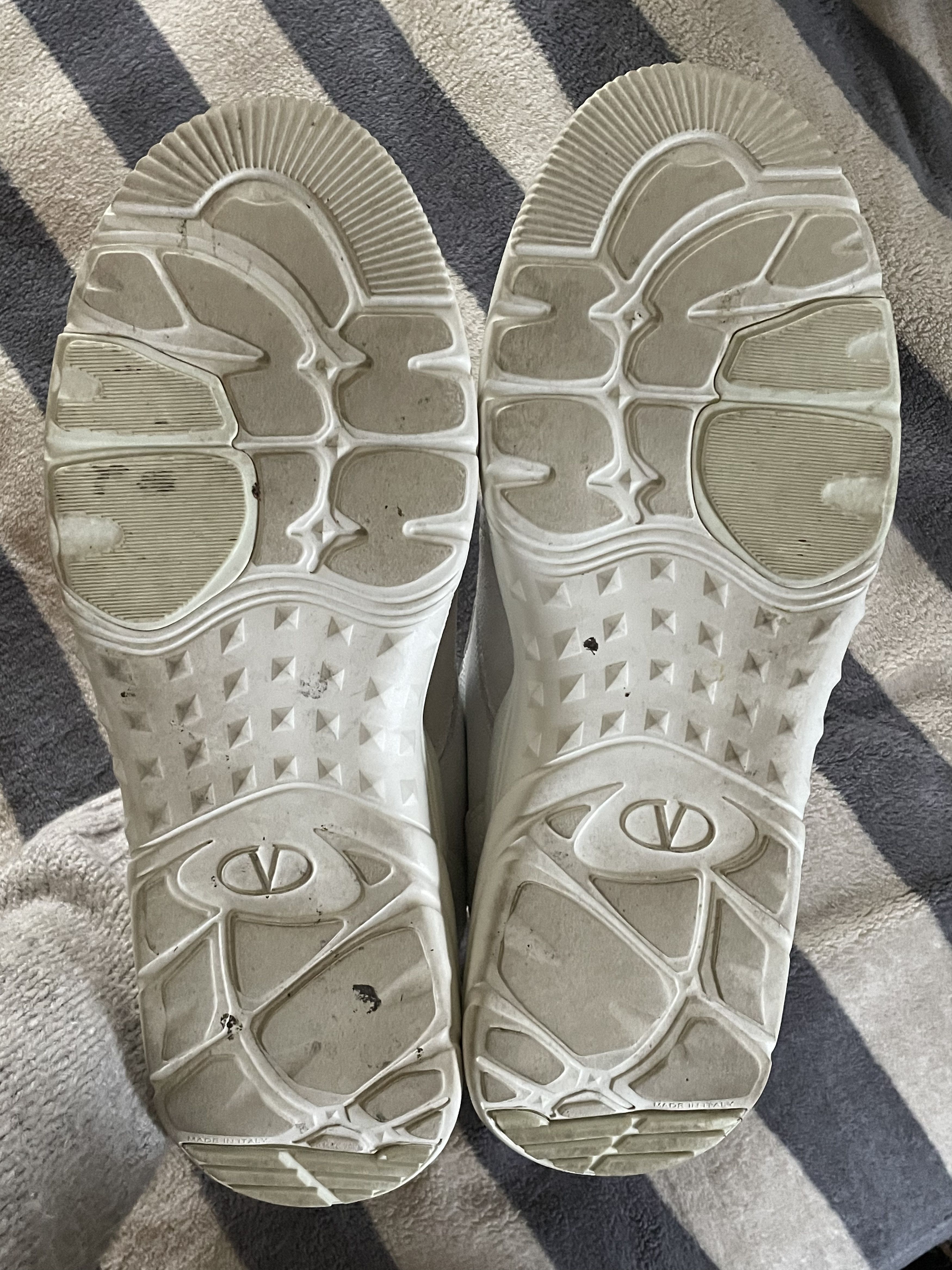 Valentino Valentino Garavani White VLTN sneaker Size US 11.5 / EU 44-45 - 3 Thumbnail