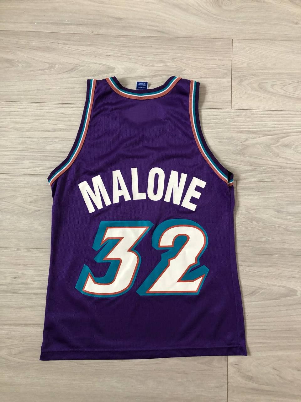 Champion × NBA × Vintage Vintage Champion Utah Jazz Malone NBA Jersey 90s Baseball Size US L / EU 52-54 / 3 - 3 Thumbnail