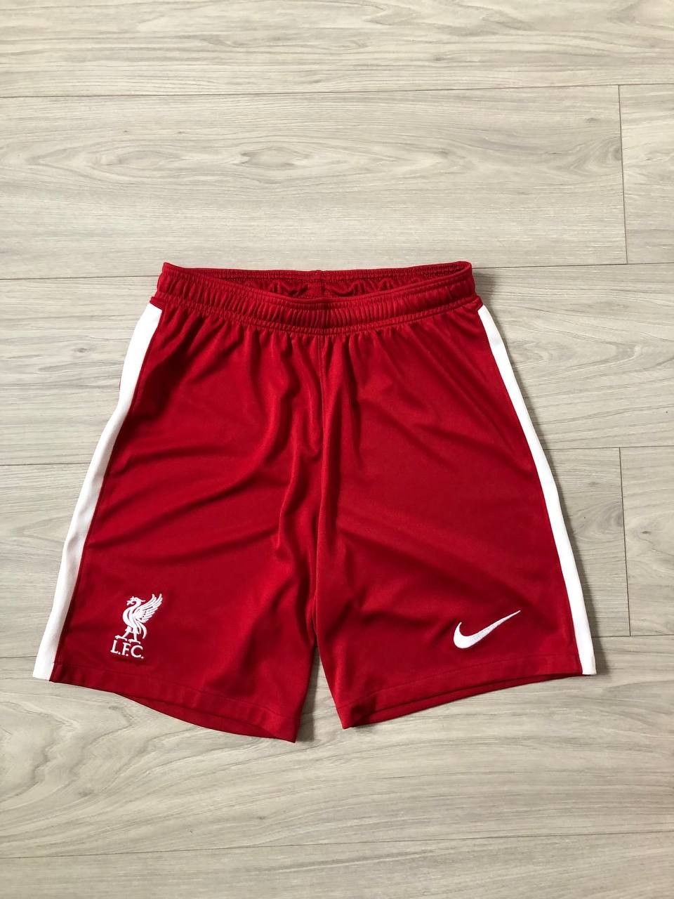 Nike LIVERPOOL HOME FOOTBALL SOCCER SHORTS NIKE Size US 32 / EU 48 - 1 Thumbnail