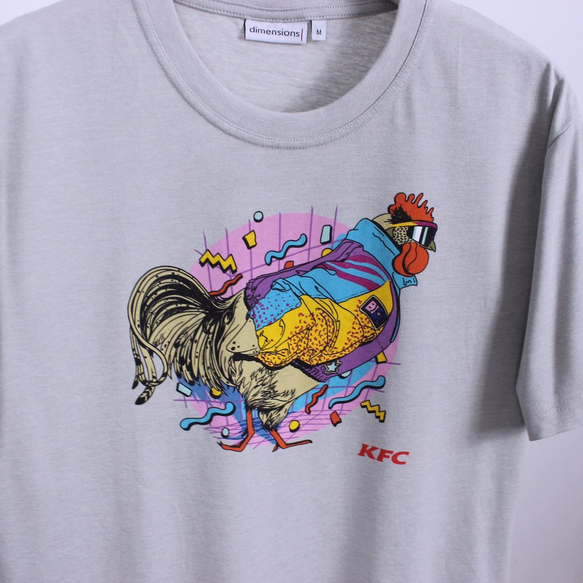 Band Tees Dimensions Graphic KFS Chicken Tee t-shirt Size US M / EU 48-50 / 2 - 3 Thumbnail