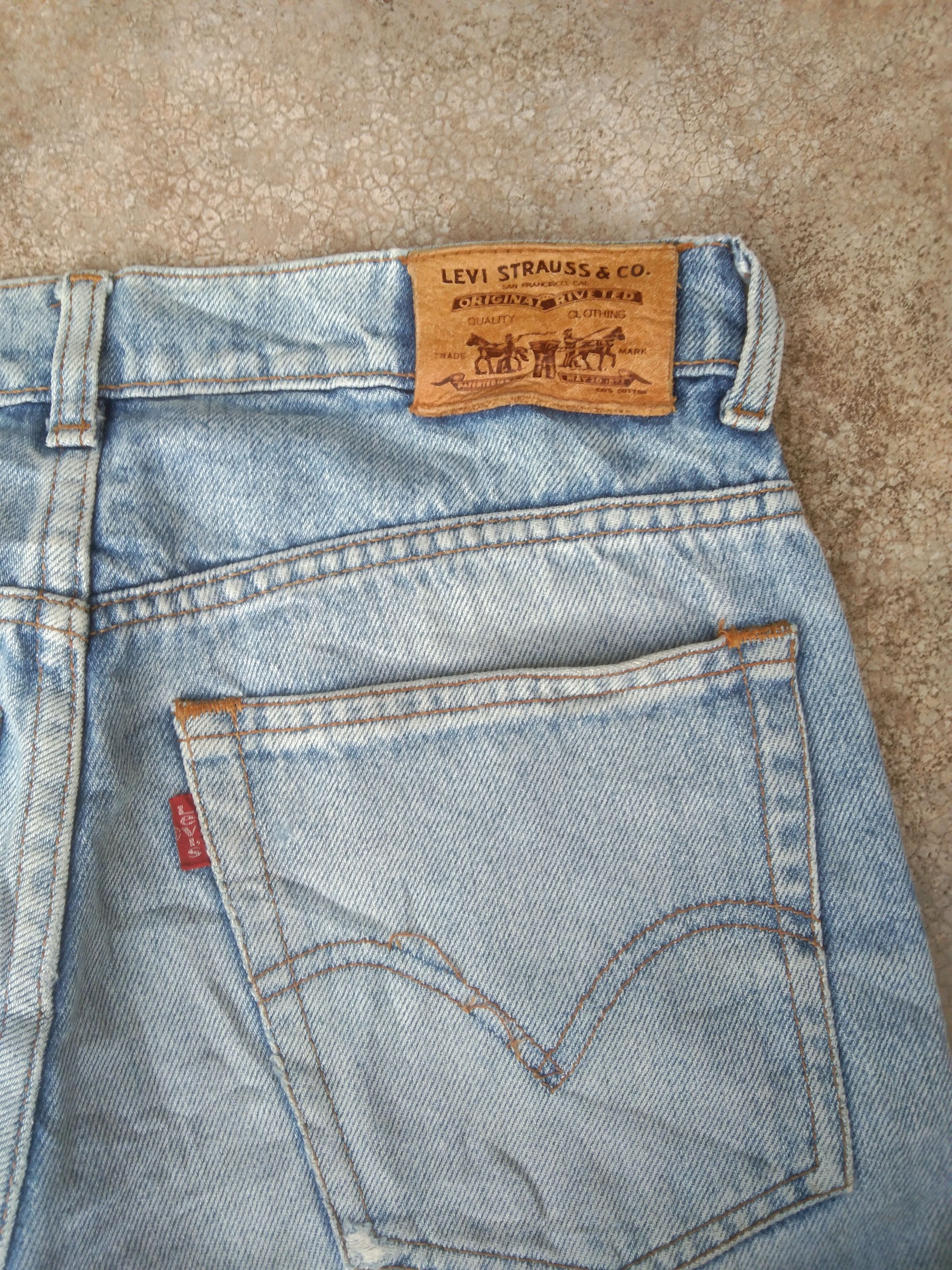Levi's 90s Vintage Levi's Jeans Distressed Blue Washed Denim 29x29 Size US 29 - 3 Thumbnail