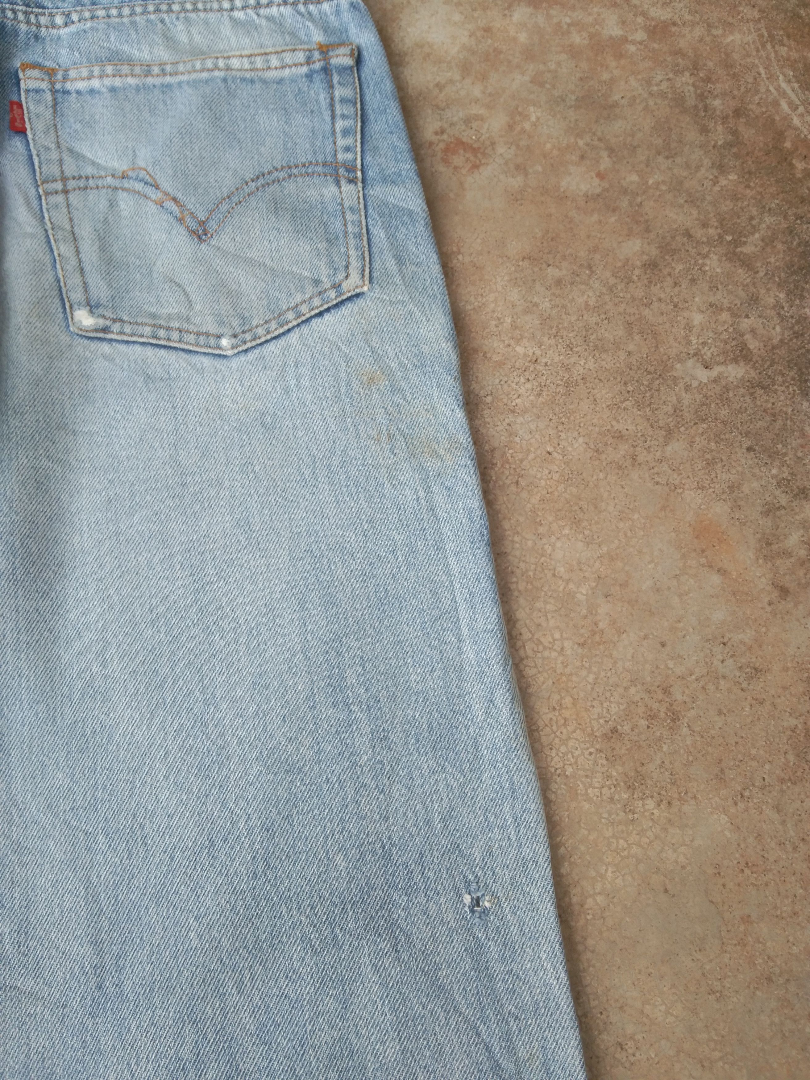 Levi's 90s Vintage Levi's Jeans Distressed Blue Washed Denim 29x29 Size US 29 - 5 Thumbnail