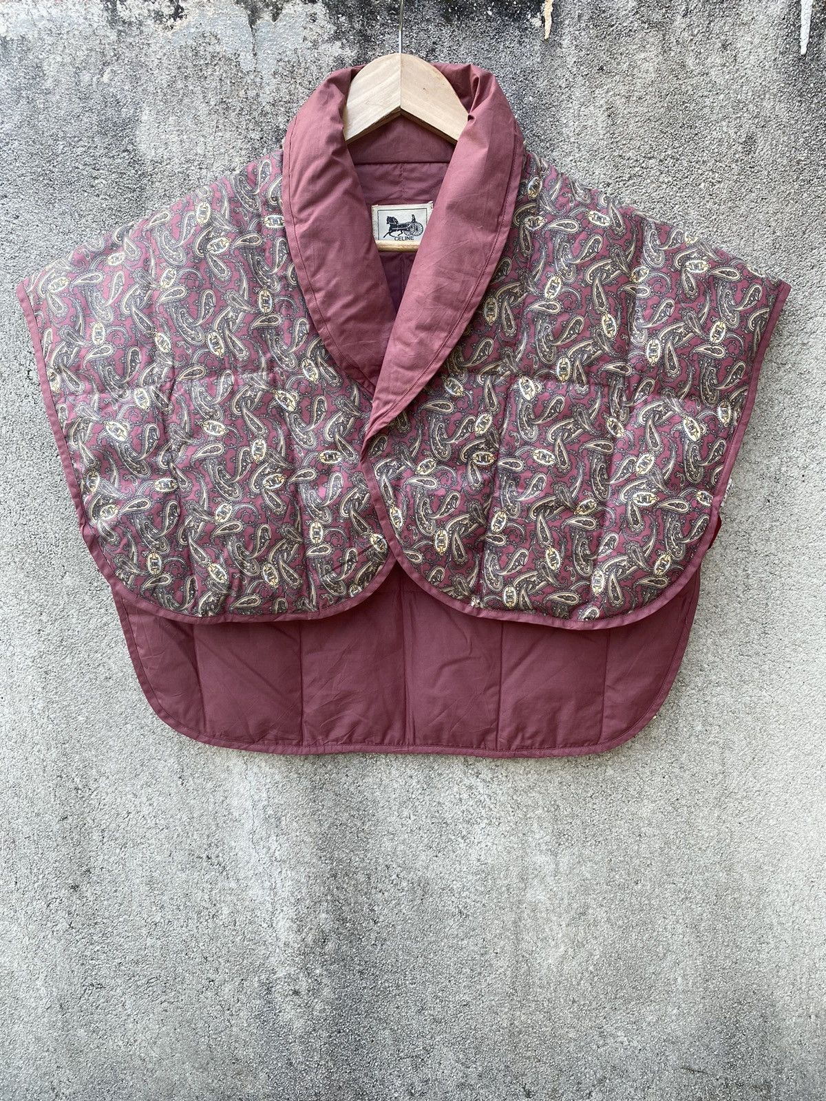 Celine × Vintage Made In Japan Celine Down Puffer Poncho Paisley Size US M / EU 48-50 / 2 - 1 Thumbnail