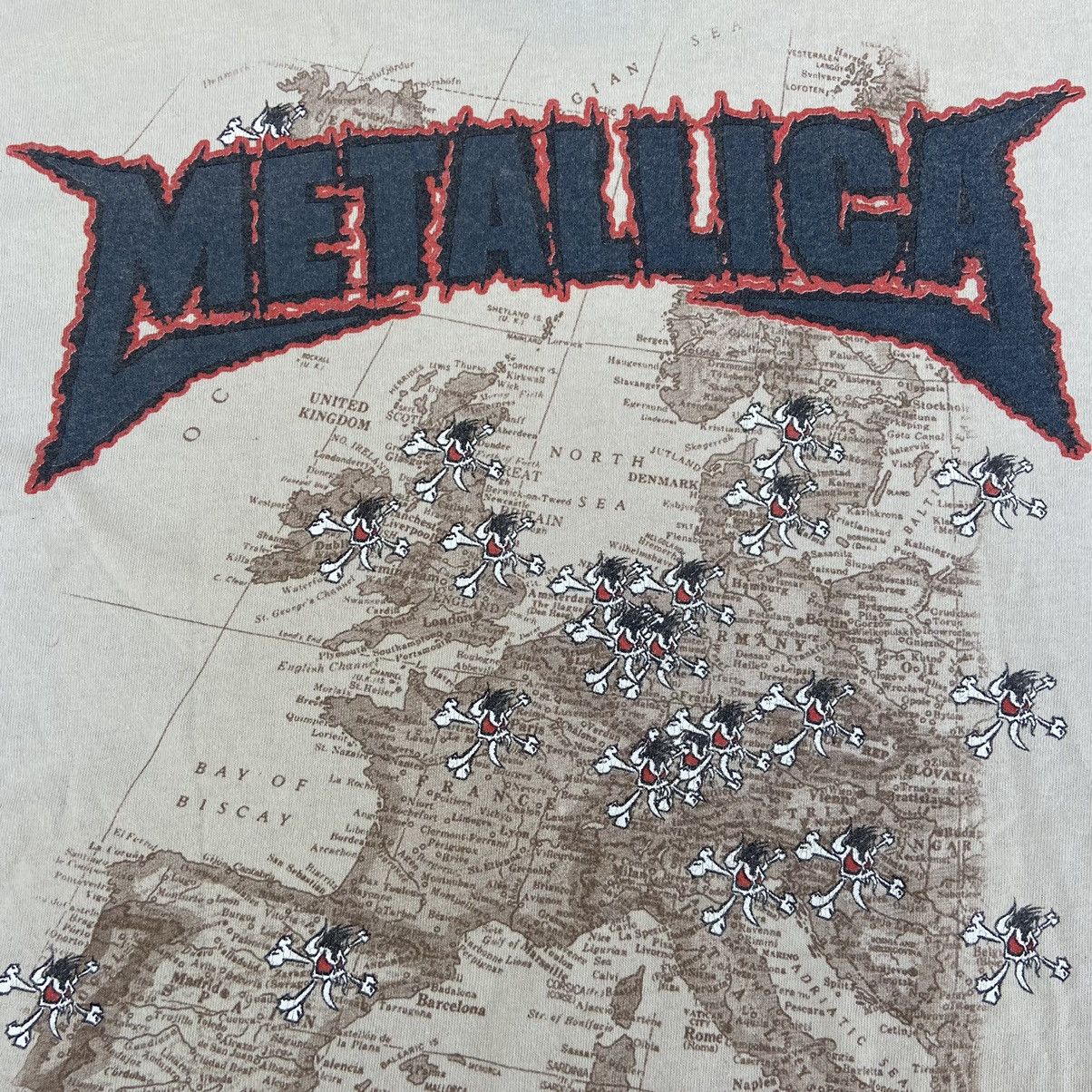 Band Tees 2004 METALLICA EUROPEAN SUMMER TOUR RARE ARCHIVE TEE - № 313 Size US L / EU 52-54 / 3 - 9 Thumbnail