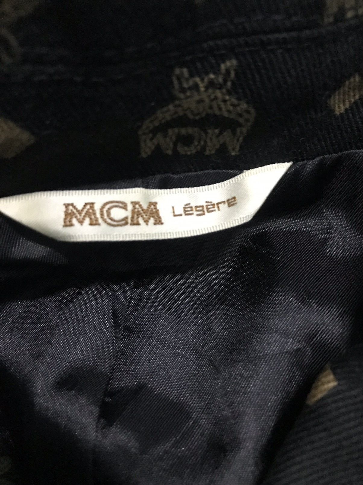 MCM MCM Legere Coat Jacket Over Print Logo Size US S / EU 44-46 / 1 - 5 Thumbnail