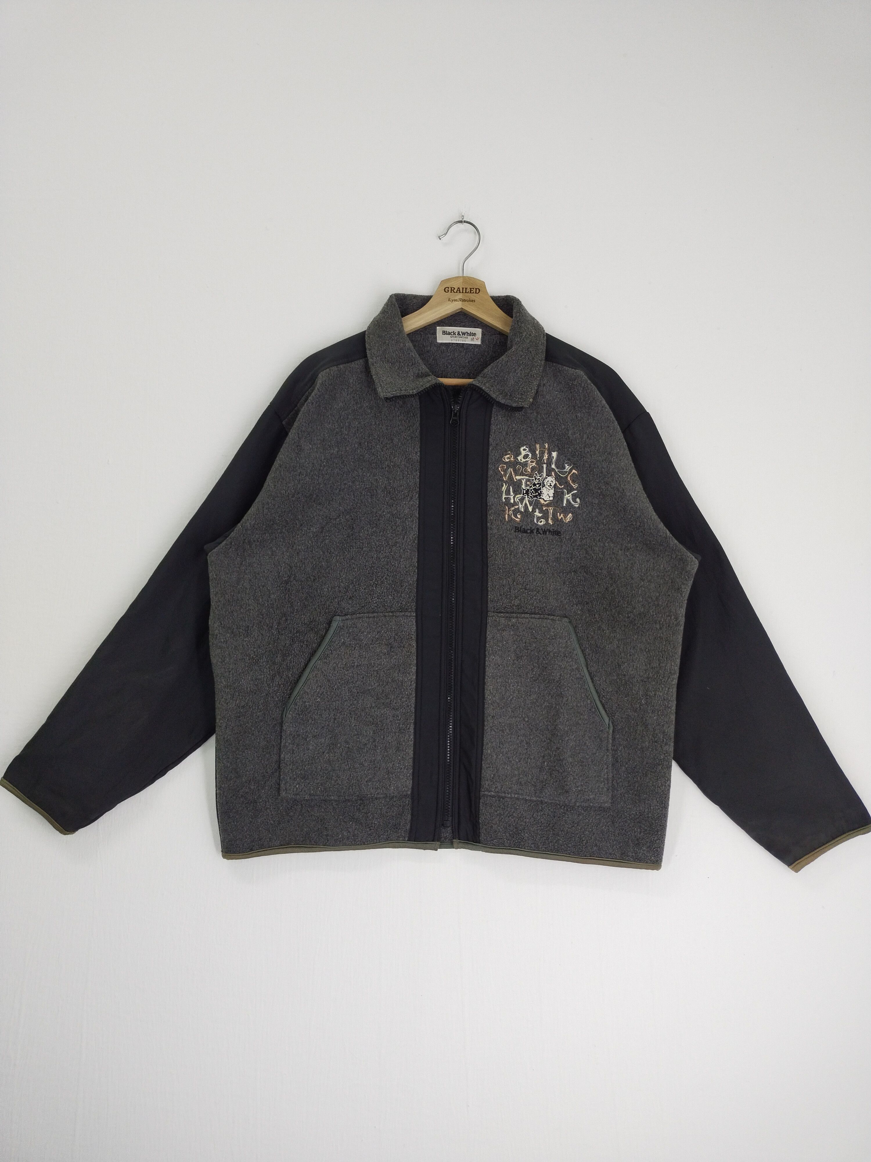 Japanese Brand × Vintage VINTAGE BLACK & WHITE SPORTWEAR FLEECE JACKET Size US M / EU 48-50 / 2 - 4 Thumbnail
