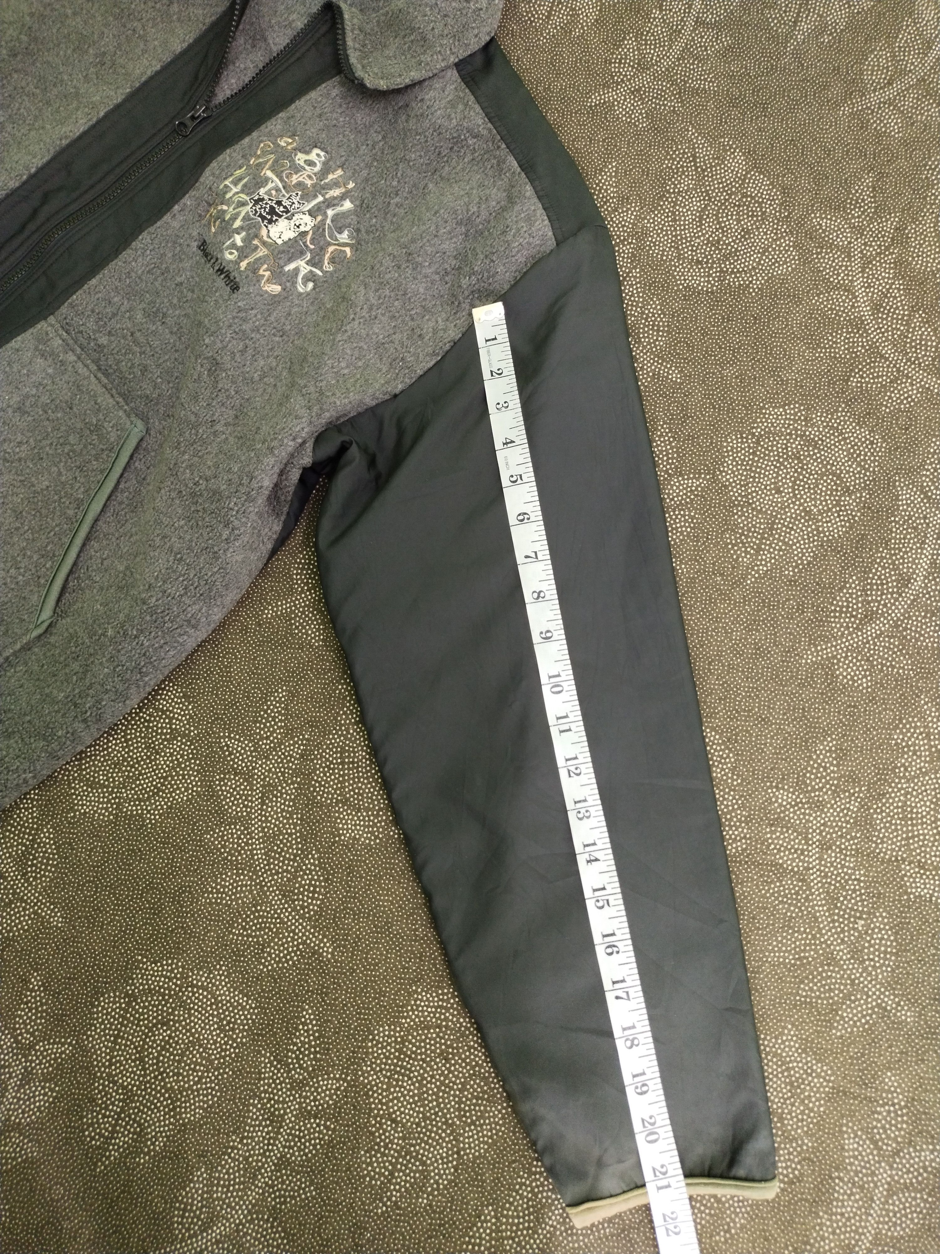 Japanese Brand × Vintage VINTAGE BLACK & WHITE SPORTWEAR FLEECE JACKET Size US M / EU 48-50 / 2 - 14 Thumbnail