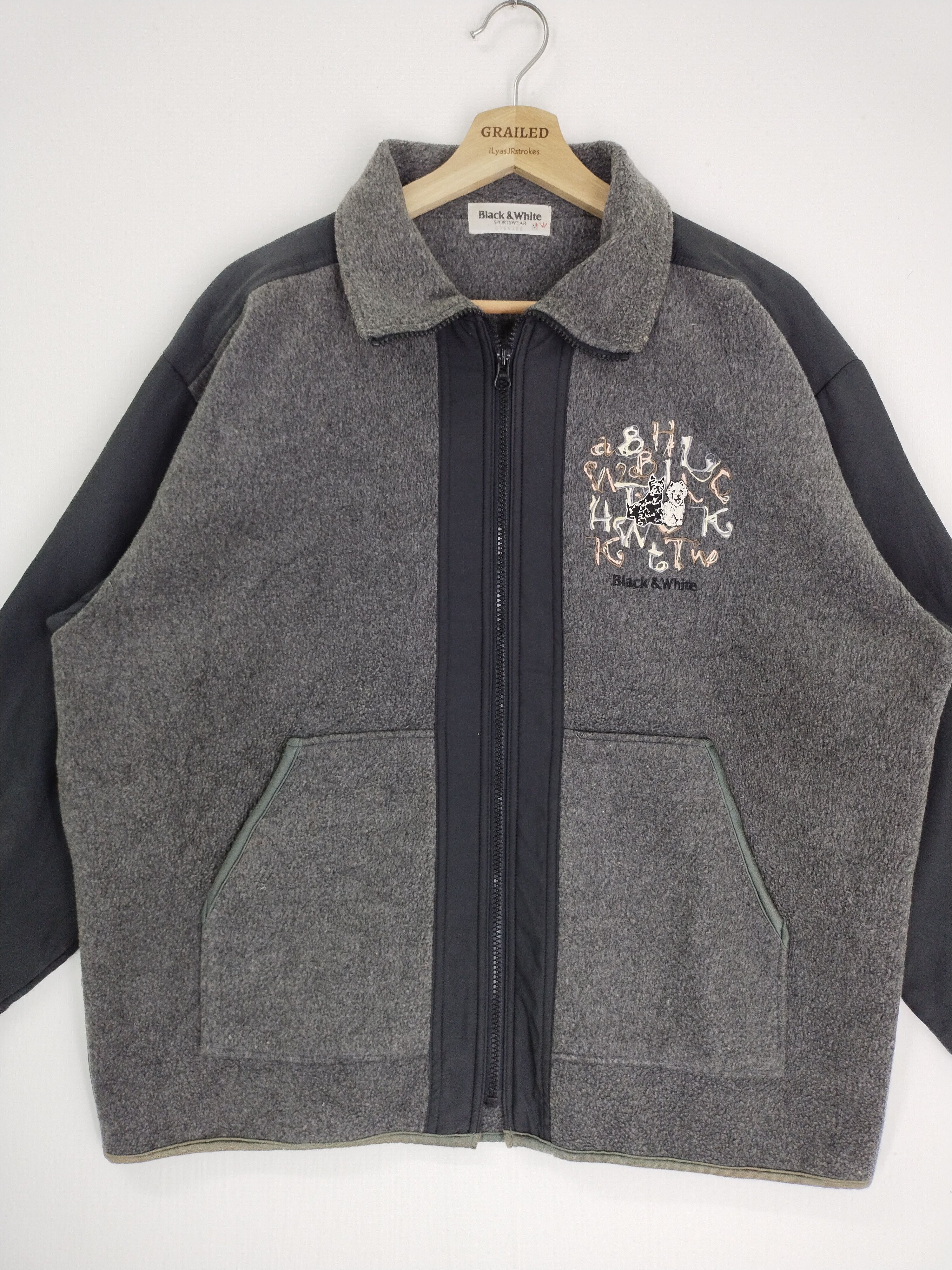 Japanese Brand × Vintage VINTAGE BLACK & WHITE SPORTWEAR FLEECE JACKET Size US M / EU 48-50 / 2 - 1 Thumbnail