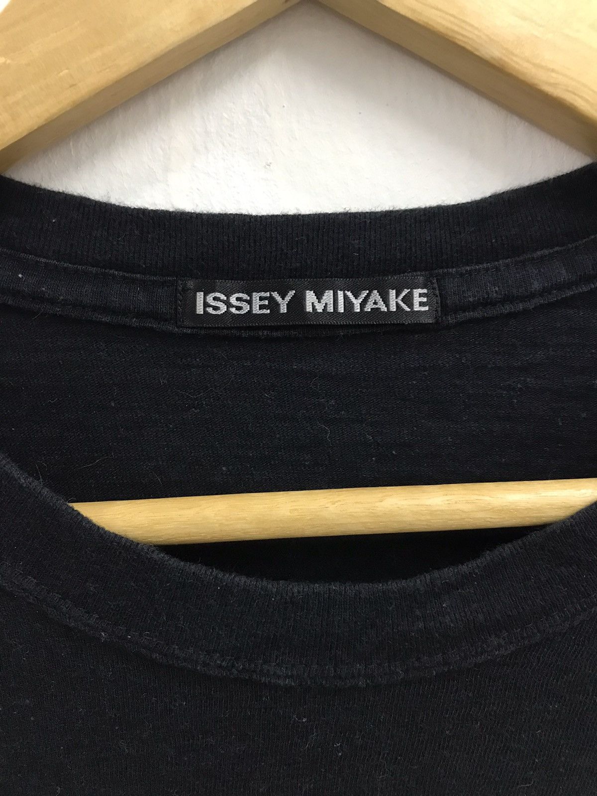 Issey Miyake Vtg 90s Issey Miyake Men Autumn Long Sleeve Tshirt Size US M / EU 48-50 / 2 - 3 Thumbnail