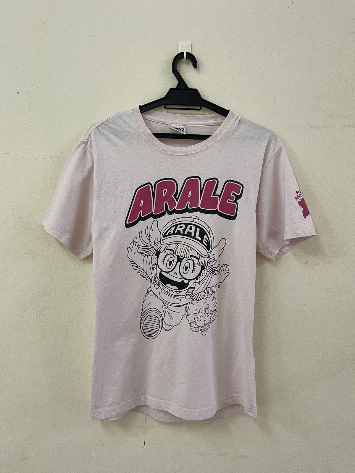 image of Anima x Cartoon Network Japanese Manga Series Dr. Slump Arale Chan in Light Pink, Men's (Size Large