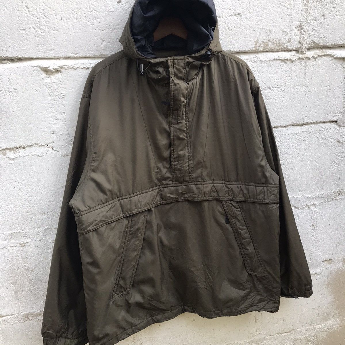 Other Uniqlo Hoodie Windbreaker Jacket Size US XL / EU 56 / 4 - 2 Thumbnail