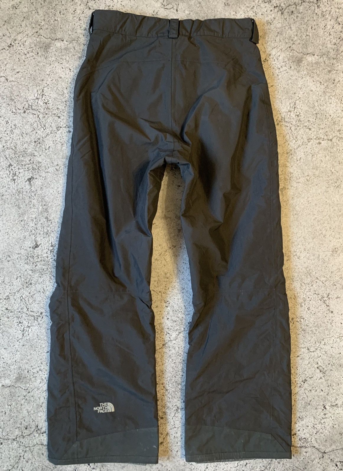 The North Face The north face grey ski pants hyvent pants Size US 30 / EU 46 - 9 Thumbnail