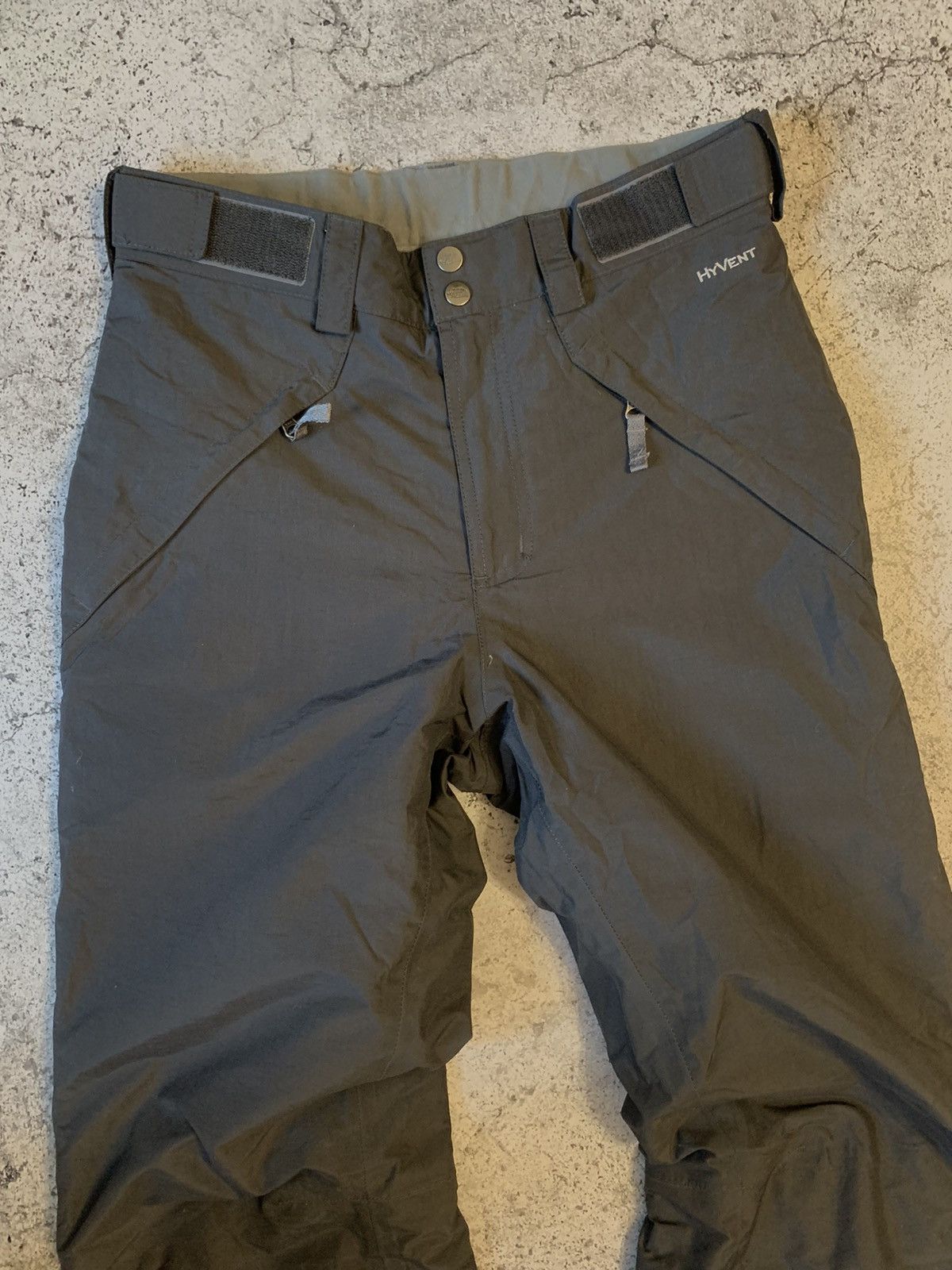 The North Face The north face grey ski pants hyvent pants Size US 30 / EU 46 - 8 Thumbnail