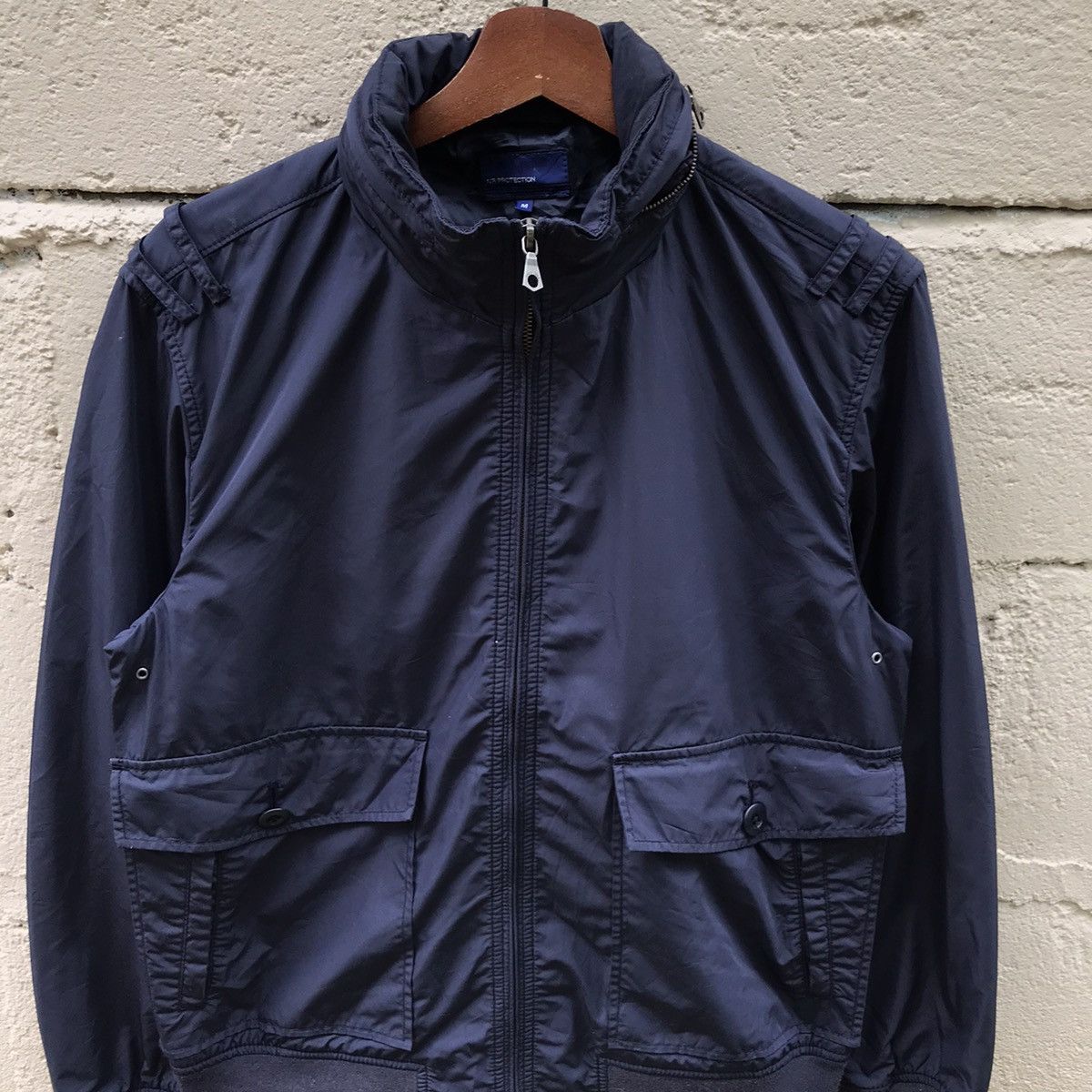 Other Uniqlo Air Protection windbreaker Hoodie Jacket Size US M / EU 48-50 / 2 - 4 Thumbnail