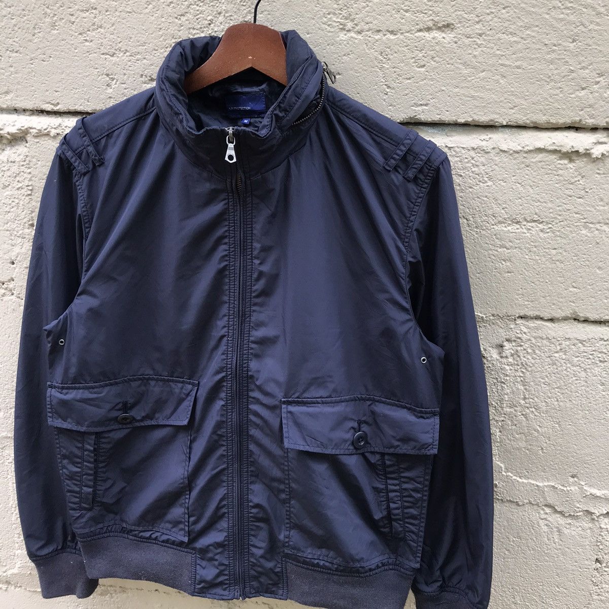 Other Uniqlo Air Protection windbreaker Hoodie Jacket Size US M / EU 48-50 / 2 - 3 Thumbnail