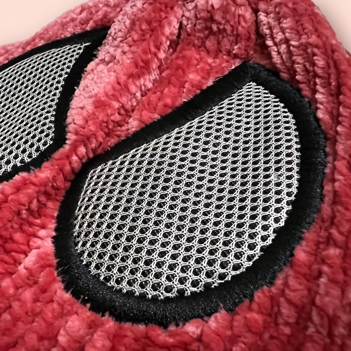Japanese Brand × Marvel Comics × Universal Studios SPIDERMAN MARVEL X UNIVERSAL STUDIO JAPAN CUFFED BEANIE Size ONE SIZE - 3 Thumbnail