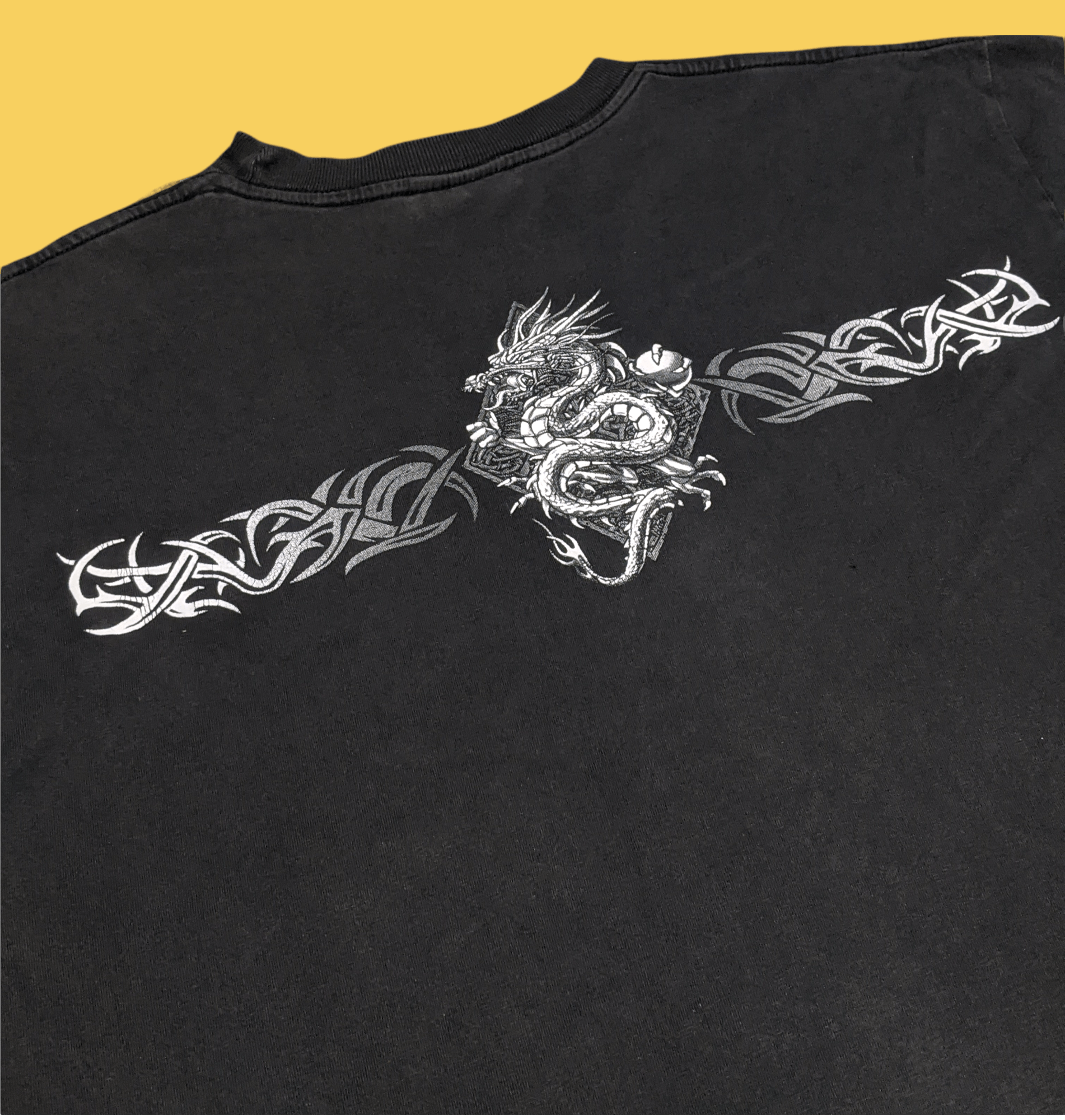 Japanese Brand × Vintage Vintage 90s Yakuza Dragon Tiger Tatoo Sukajan T shirt Size US M / EU 48-50 / 2 - 4 Thumbnail