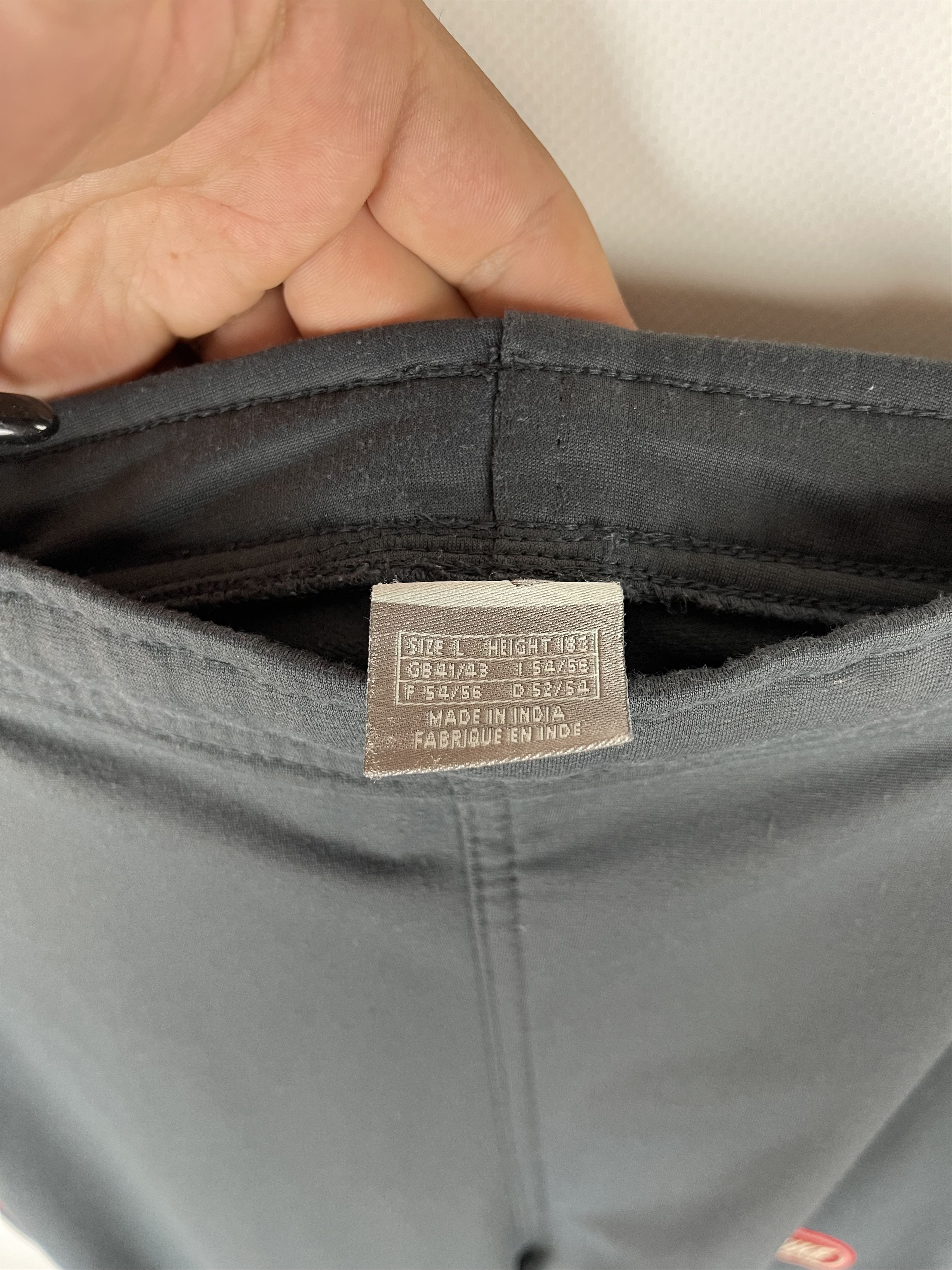 Nike Nike vintage y2k grey with striped track pants Size US 34 / EU 50 - 6 Thumbnail