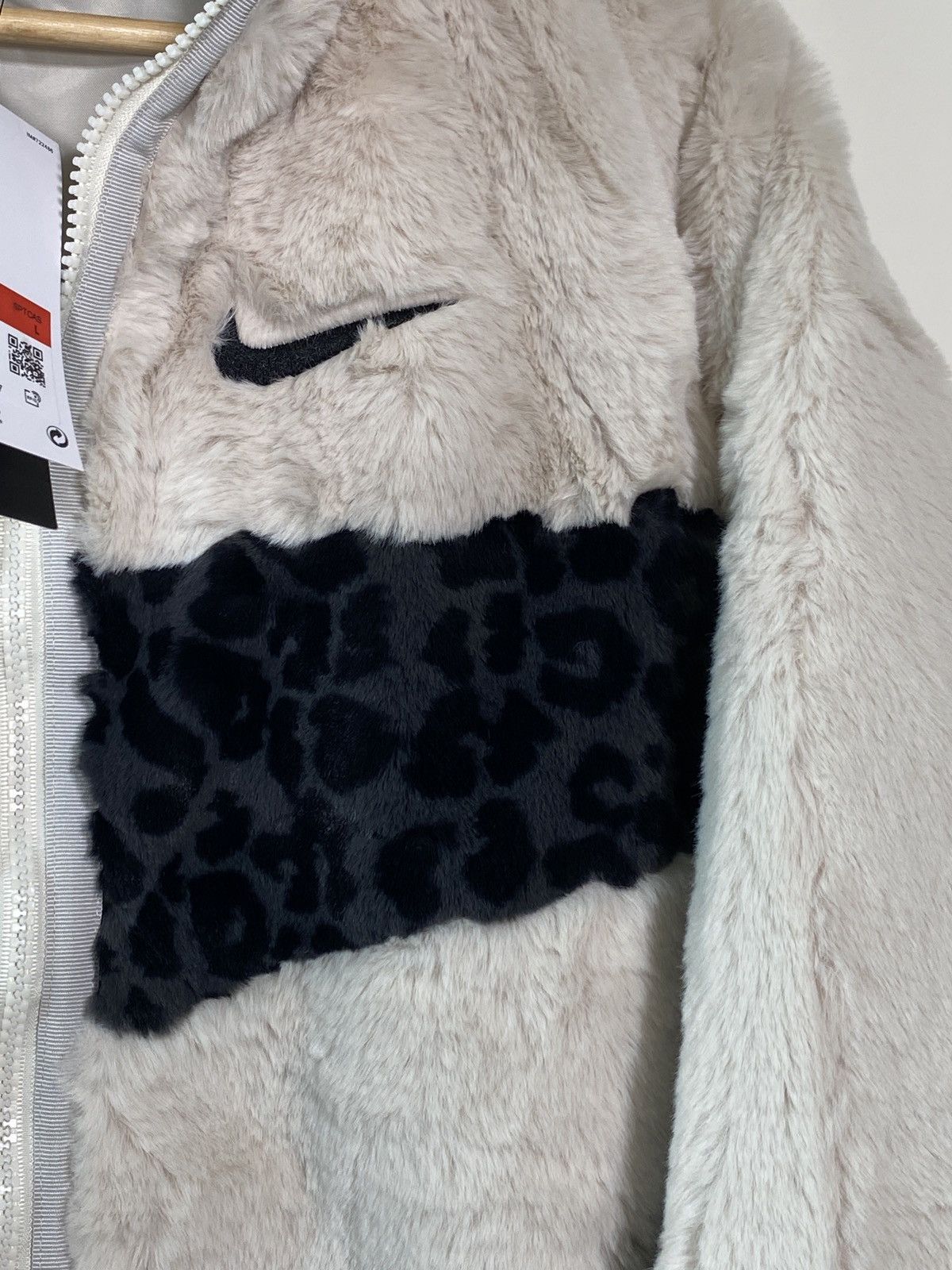 Nike BIG SWOOSH NSW Leopard Print Fleece Fur Jacket