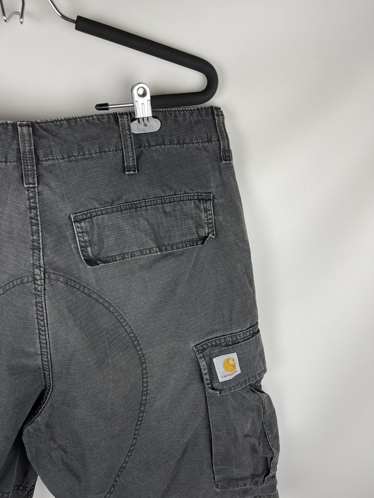 Carhartt Carhartt vintage 90s cargo bermuda shorts travis Scott style Size US 34 / EU 50 - 11 Thumbnail