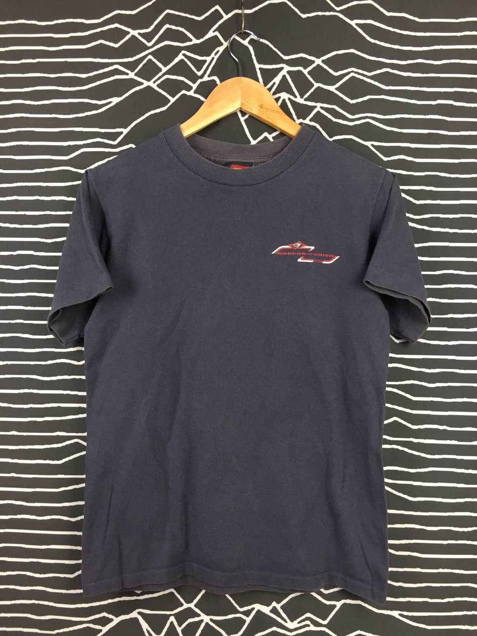 Vintage Vtg Gordon & Smith Surfboard Logo Made In Usa Tee Size US S / EU 44-46 / 1 - 4 Thumbnail