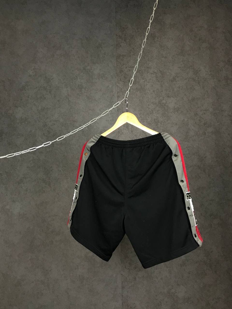 Adidas × Vintage Adidas vintage streetwear shorts Size US 32 / EU 48 - 7 Thumbnail