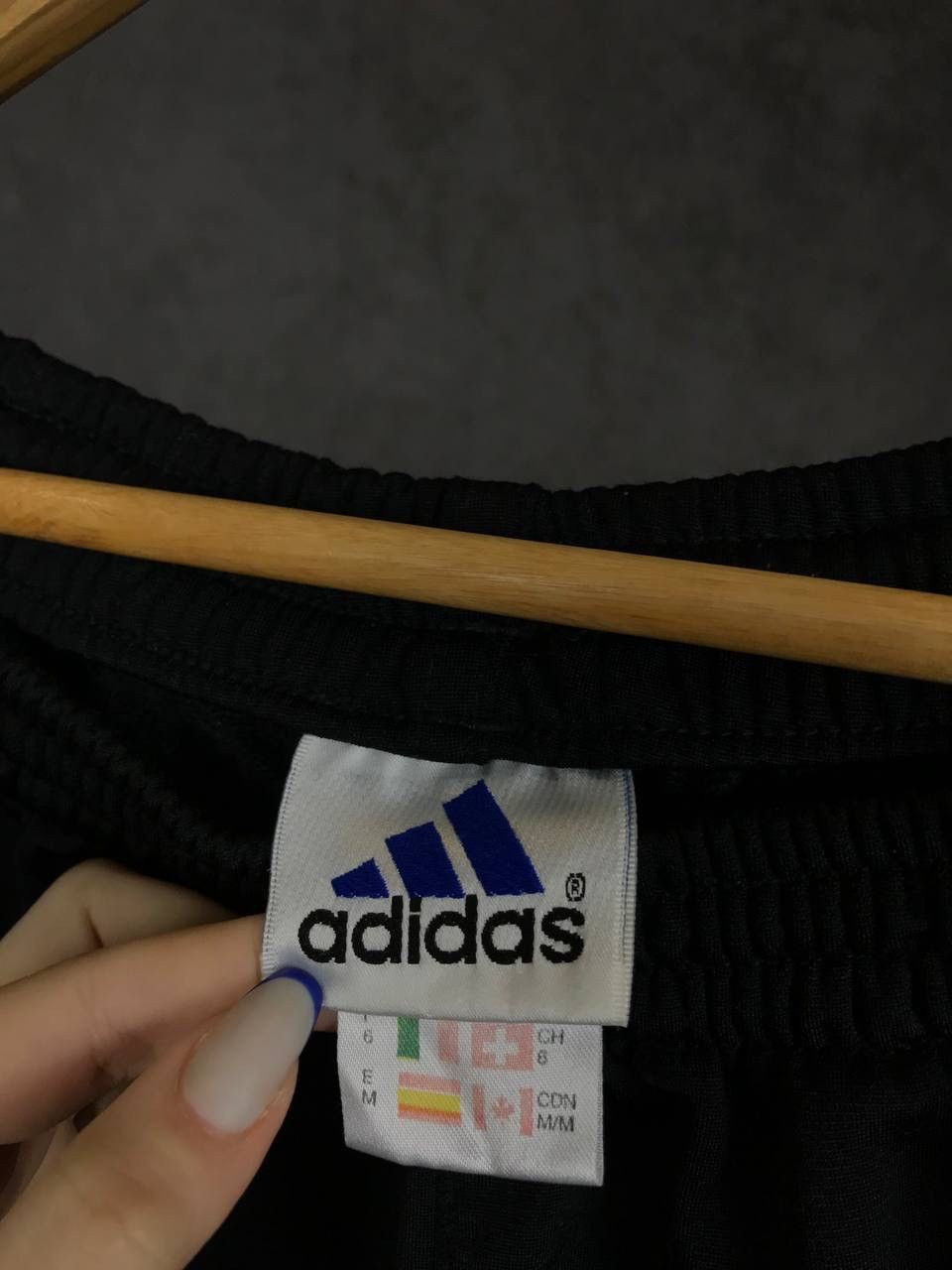 Adidas × Vintage Adidas vintage streetwear shorts Size US 32 / EU 48 - 4 Thumbnail