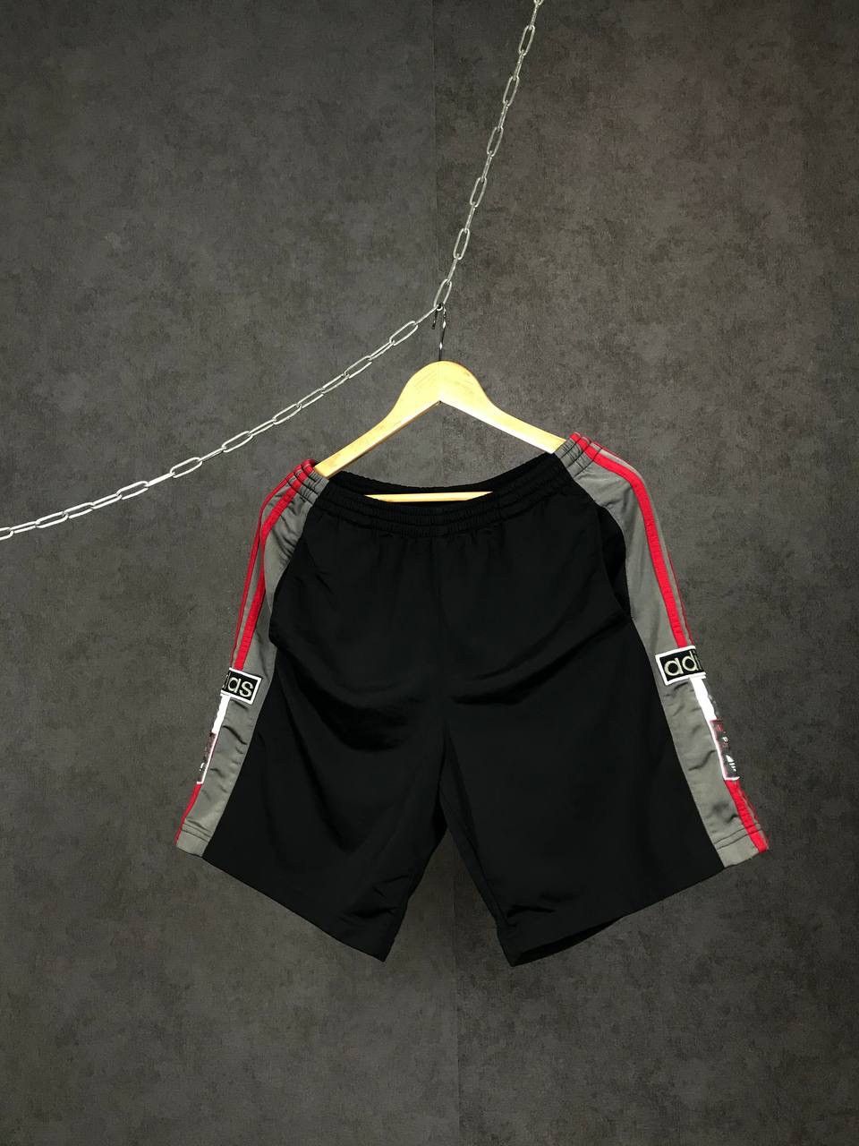 Adidas × Vintage Adidas vintage streetwear shorts Size US 32 / EU 48 - 1 Thumbnail
