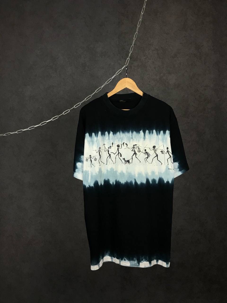Vintage Art Australian overprinted made in Australia tee Size US L / EU 52-54 / 3 - 1 Thumbnail