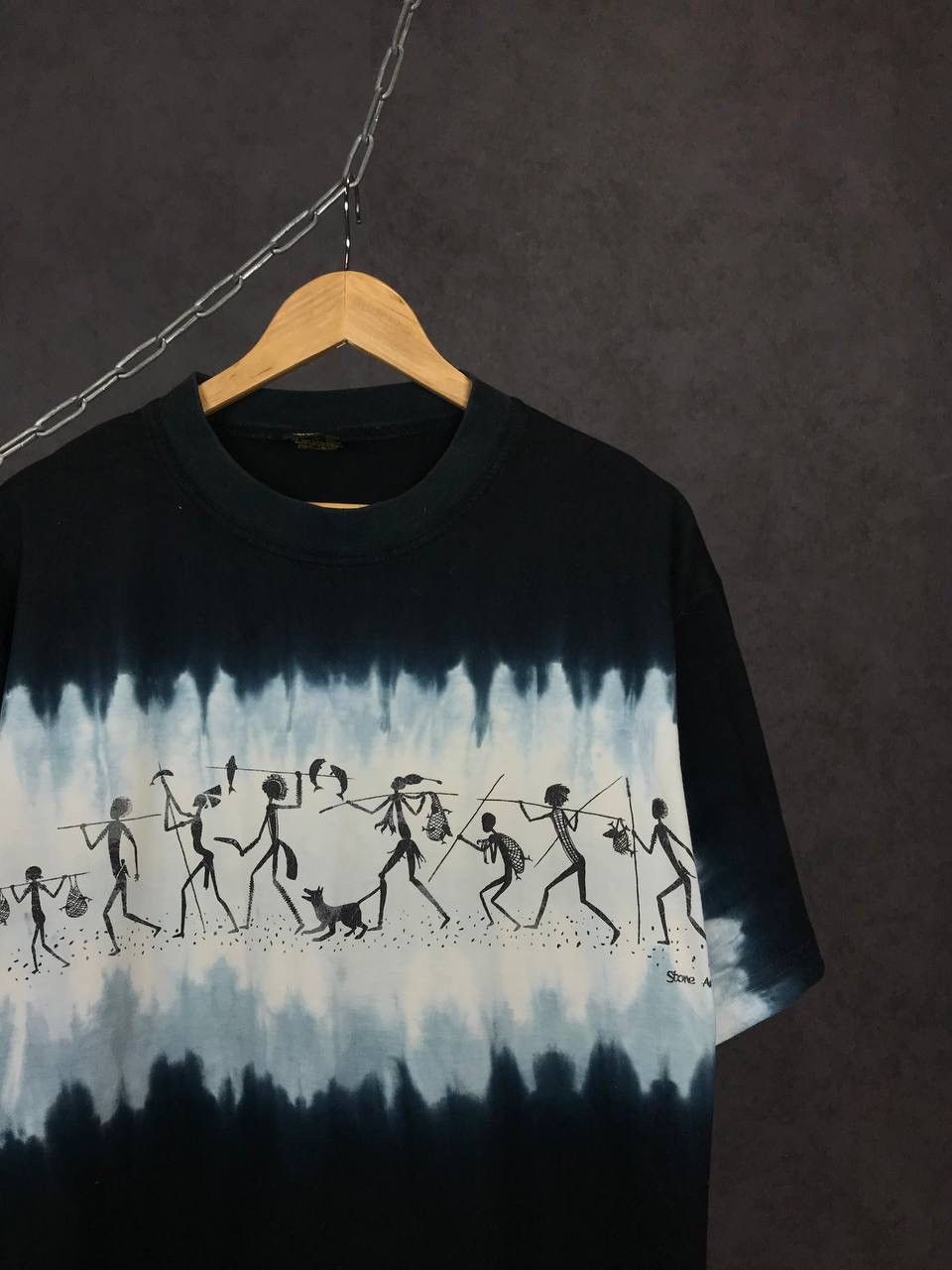 Vintage Art Australian overprinted made in Australia tee Size US L / EU 52-54 / 3 - 2 Thumbnail