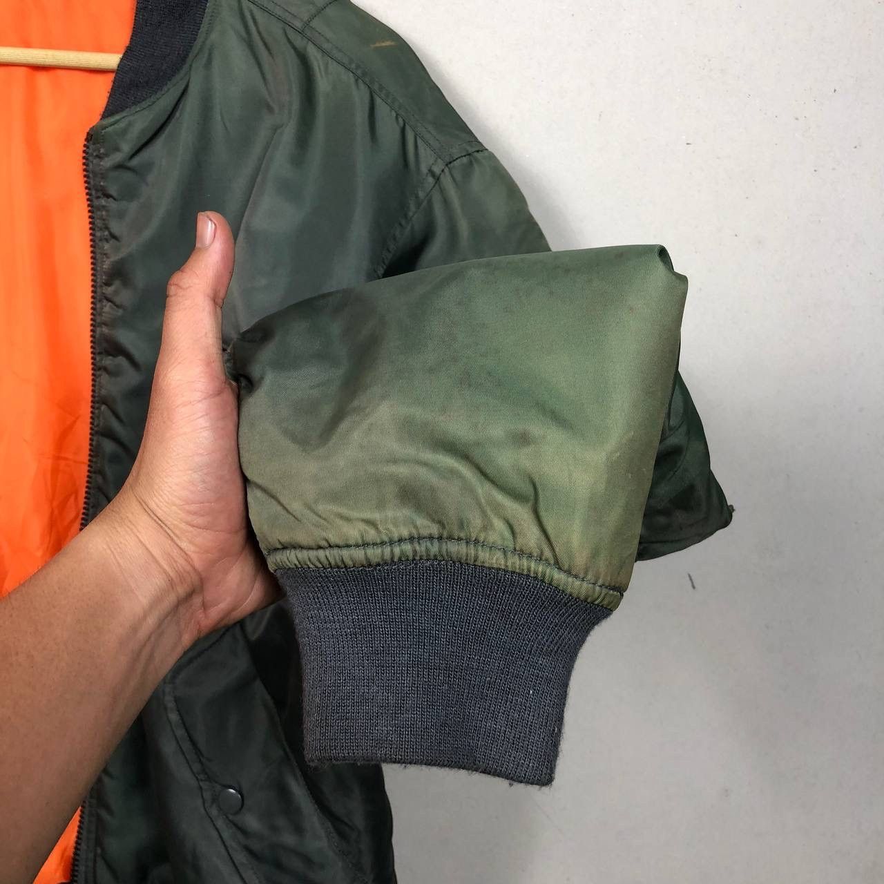 Japanese Brand Vintage 80s USAF Military Flight Jacket Bomber Sun Faded Size US L / EU 52-54 / 3 - 8 Thumbnail