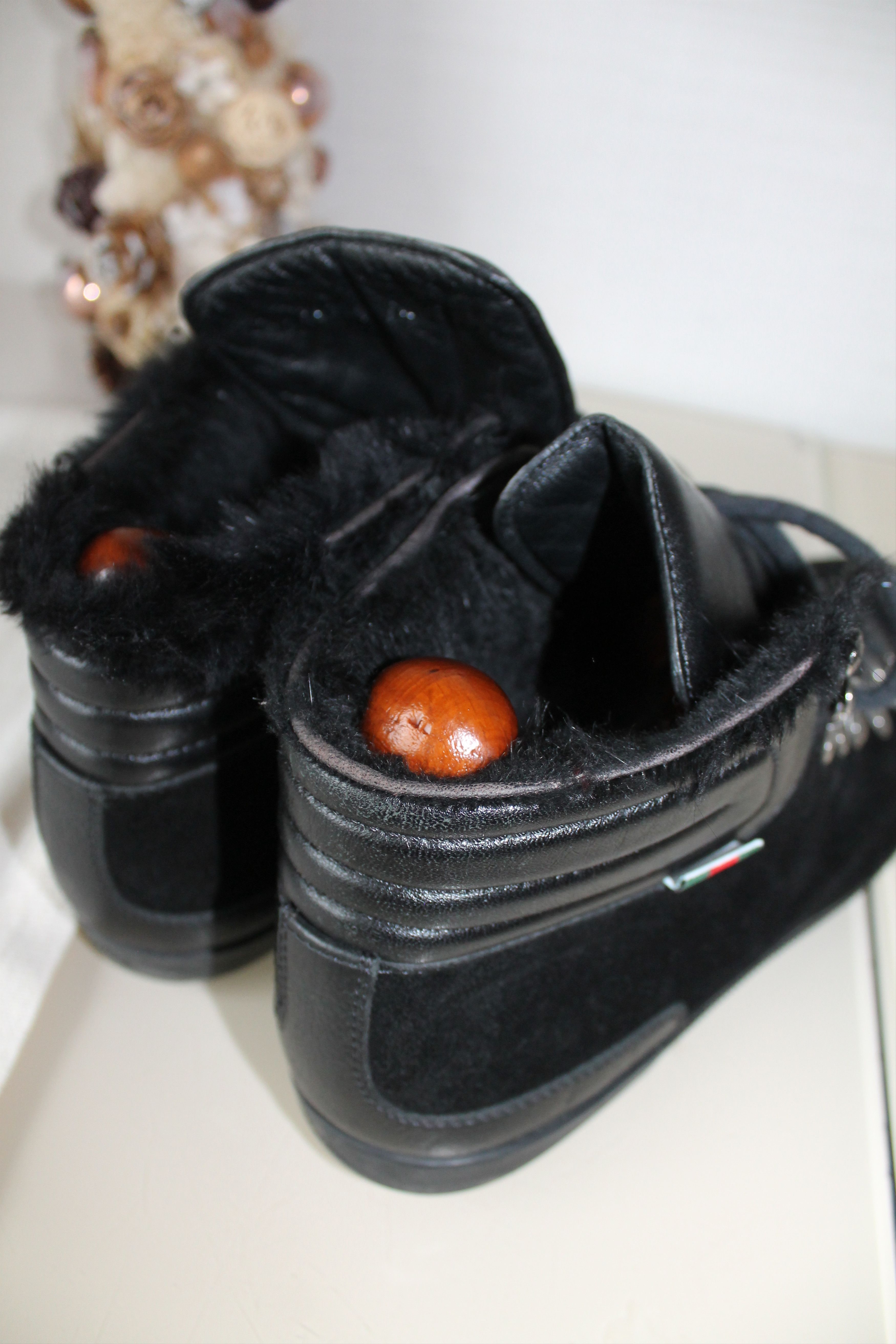 Gucci GUCCI Suede High Top Suede Black Boots / Sneakers Size US 7.5 / EU 40-41 - 6 Thumbnail