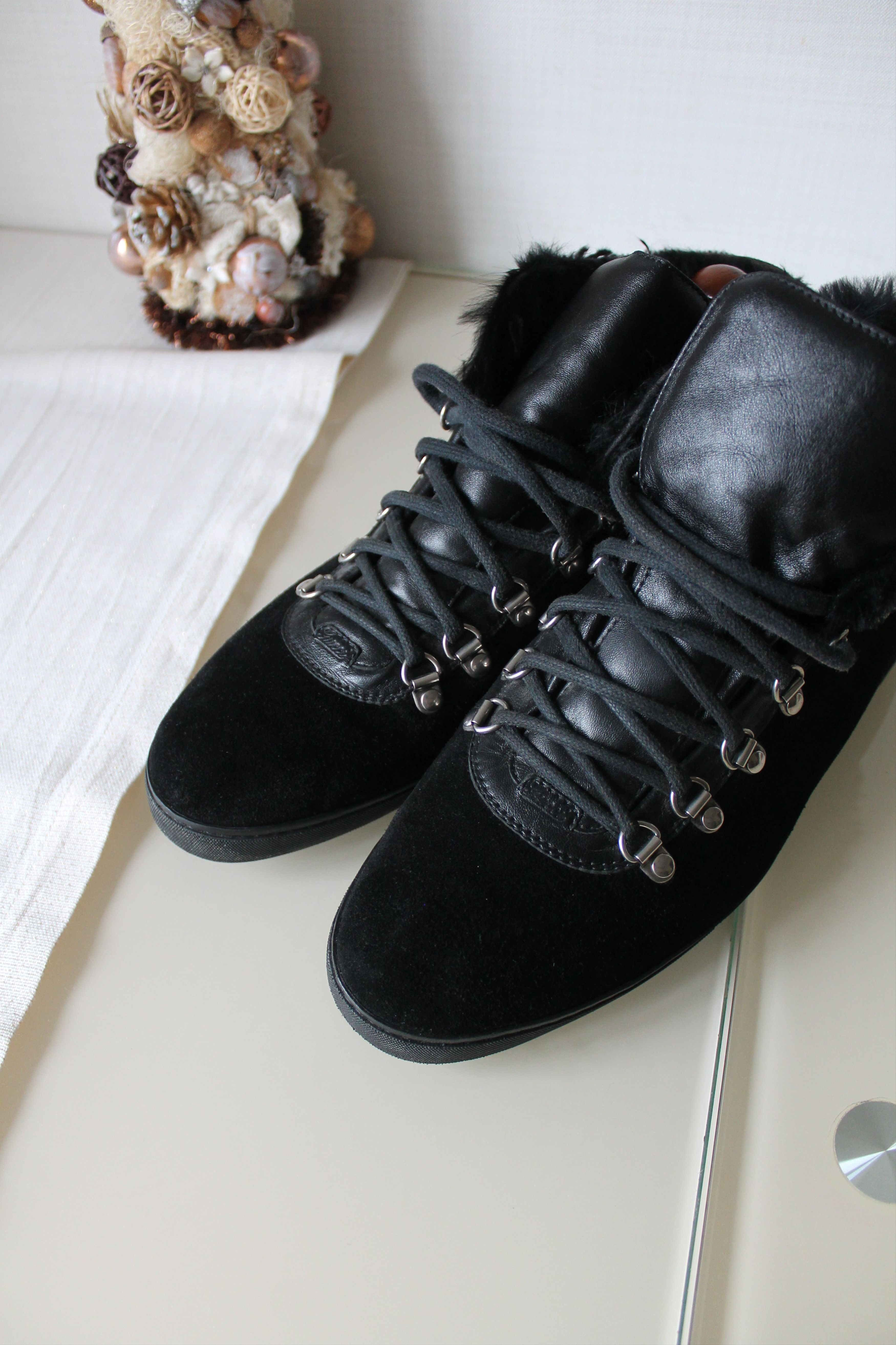 Gucci GUCCI Suede High Top Suede Black Boots / Sneakers Size US 7.5 / EU 40-41 - 5 Thumbnail