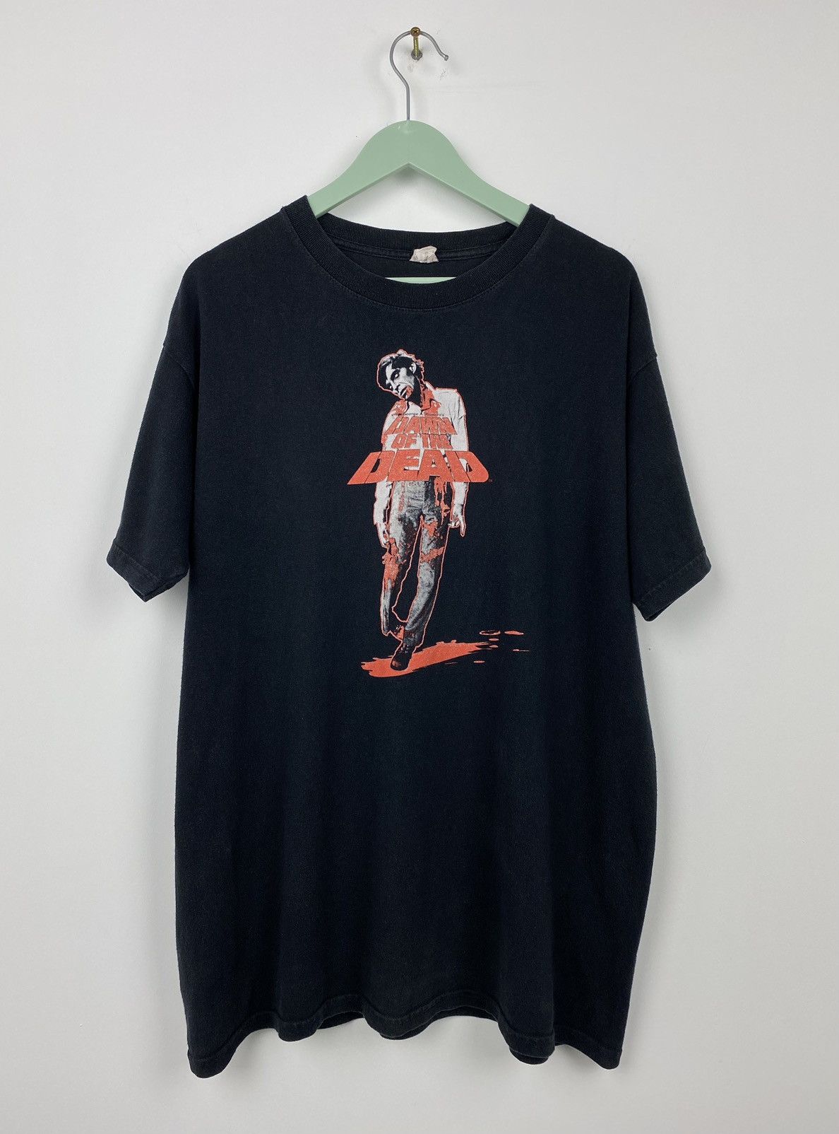 Band Tees Vintage Dawn Of The Dead Horror T Shirt Nigthmare Darkness Size US L / EU 52-54 / 3 - 1 Thumbnail